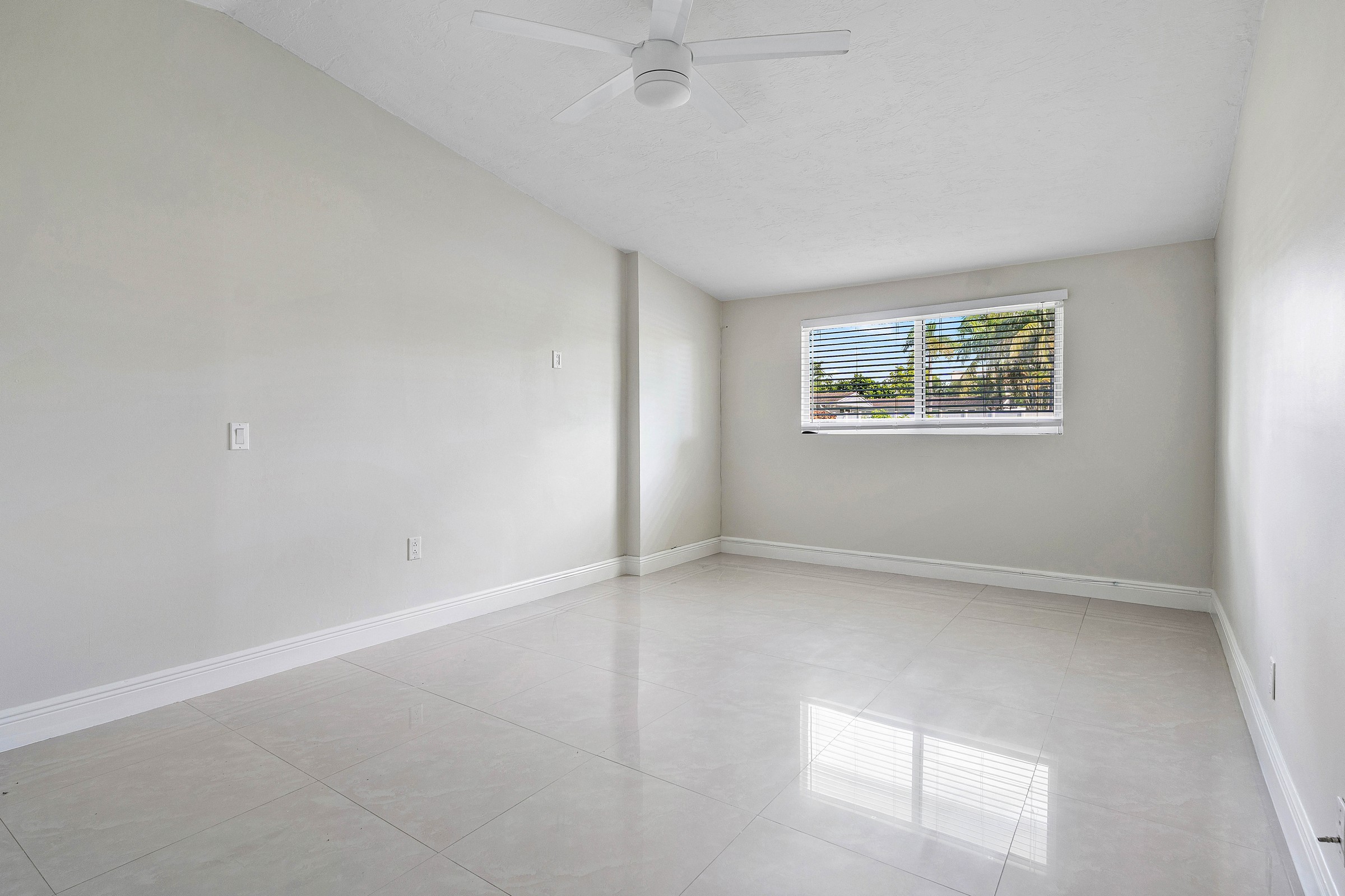  3444 Pierce Street, Hollywood, FL 33021 - 物件實景