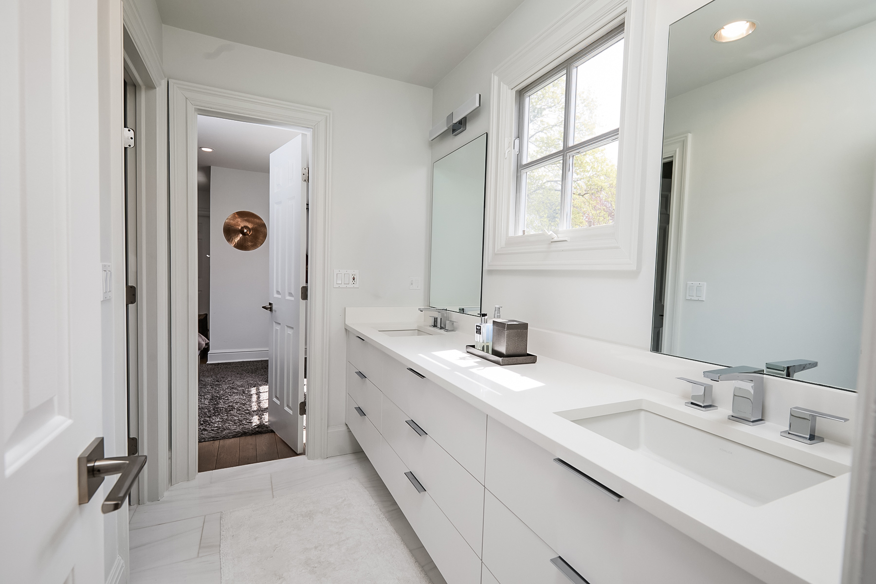  Sophisticated Architecture and Bucolic Charm - 物件實景