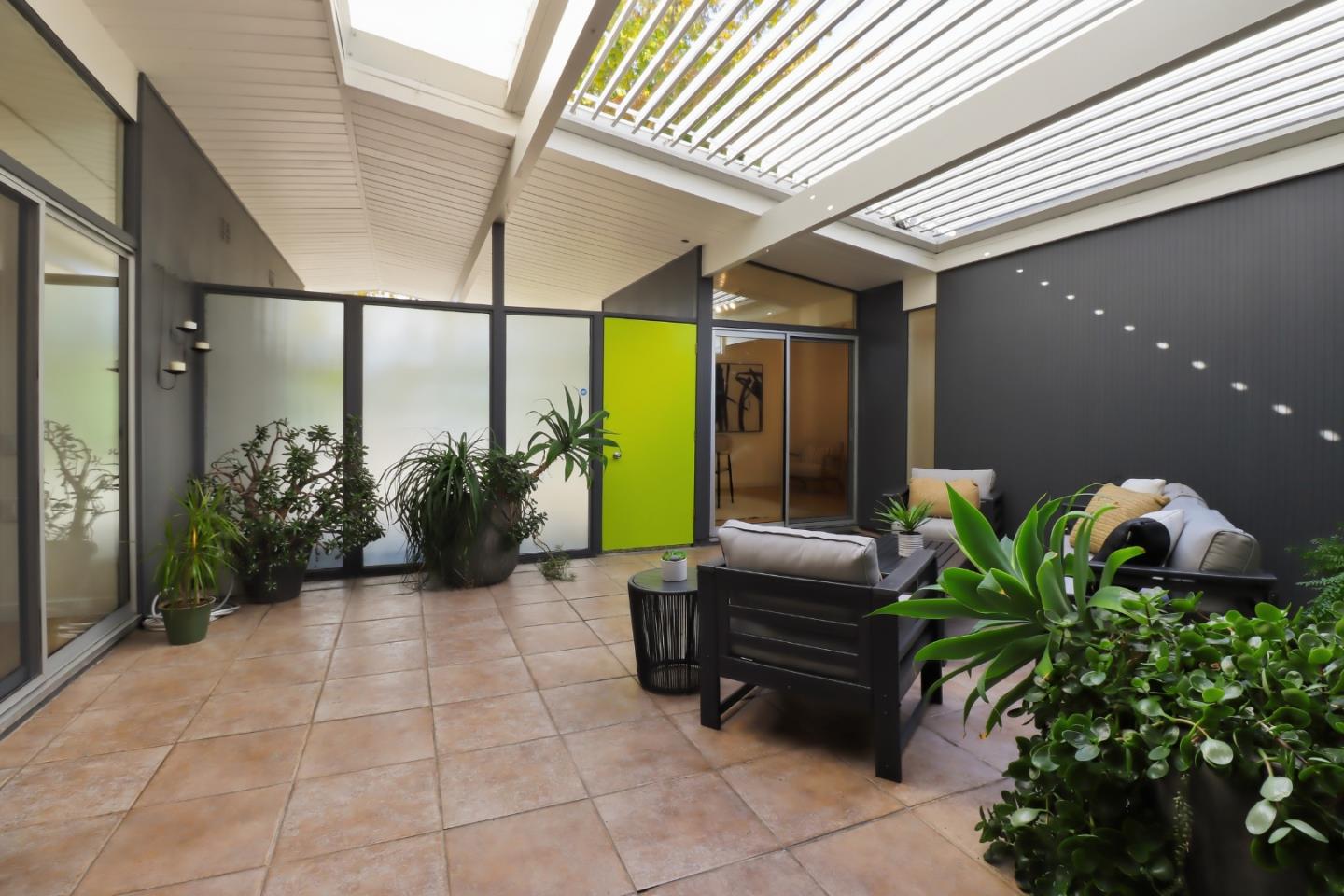 Cupertino, California, 95014, United States, 4 Bedrooms Bedrooms, ,2 BathroomsBathrooms,Residential,For Sale,1986289