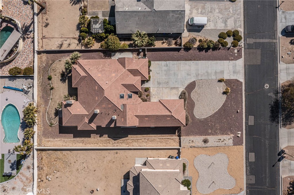 Apple Valley, California, 92307, United States, 5 Bedrooms Bedrooms, ,5 BathroomsBathrooms,Residential,For Sale,2025111