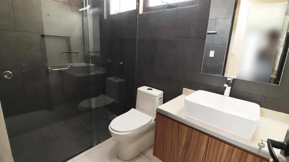 Circuito Ca?adas del Bosque, Morelia, Michoacán de Ocampo, 58200, Mexico, 3 Bedrooms Bedrooms, ,3 BathroomsBathrooms,Residential,For Sale,Circuito Ca?adas del Bosque,1671736