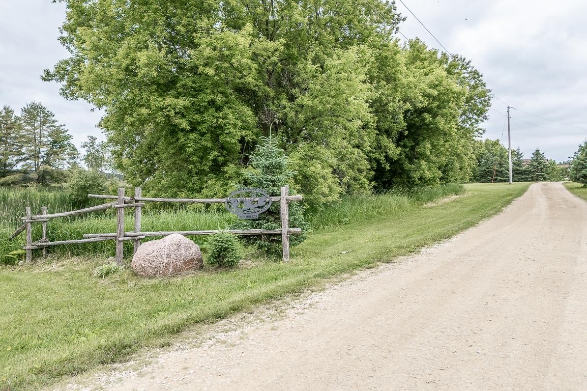 Manawa, Wisconsin, 54949-0000, United States, 2 Bedrooms Bedrooms, ,2 BathroomsBathrooms,Residential,For Sale,1935500