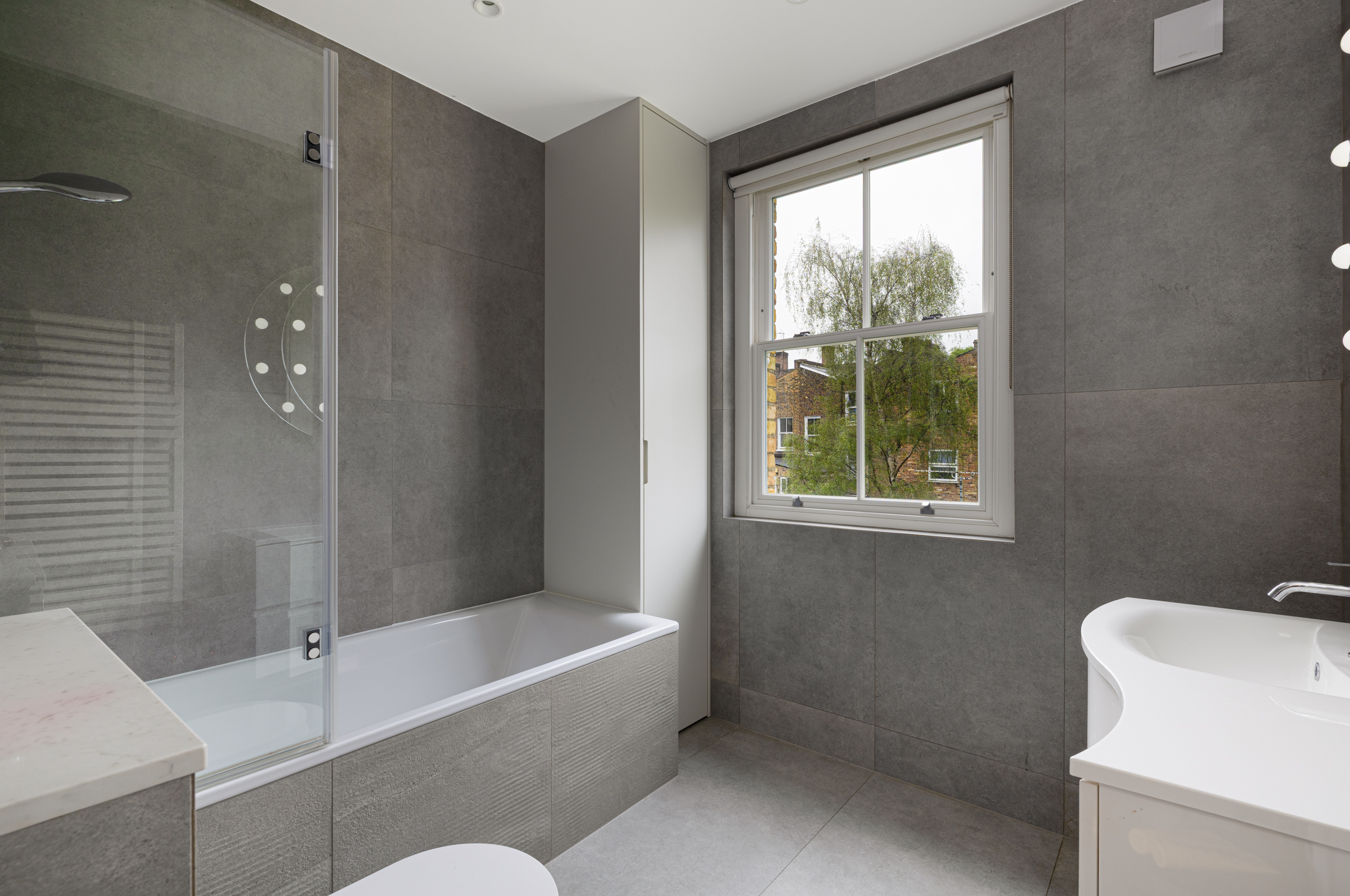  A Reimagined Fulham Townhouse with Dramatic Double-Height Interiors - 物件實景