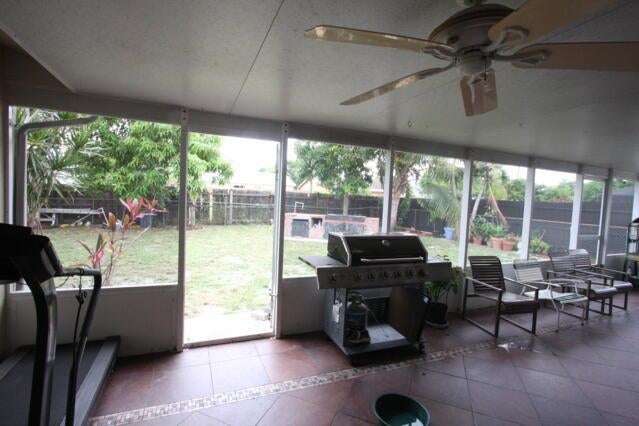 Lake Worth, Florida, 33463, United States, 4 Bedrooms Bedrooms, ,2 BathroomsBathrooms,Residential,For Sale,1928734