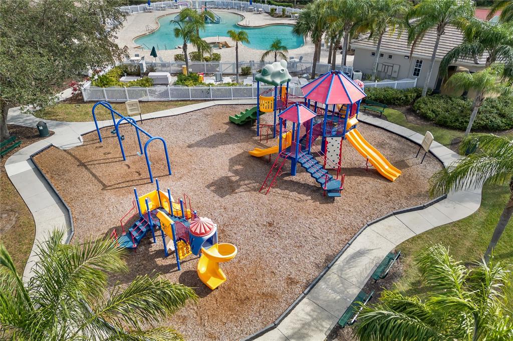 Bradenton, Florida, 34212, United States, 4 Bedrooms Bedrooms, ,5 BathroomsBathrooms,Residential,For Sale,1856587