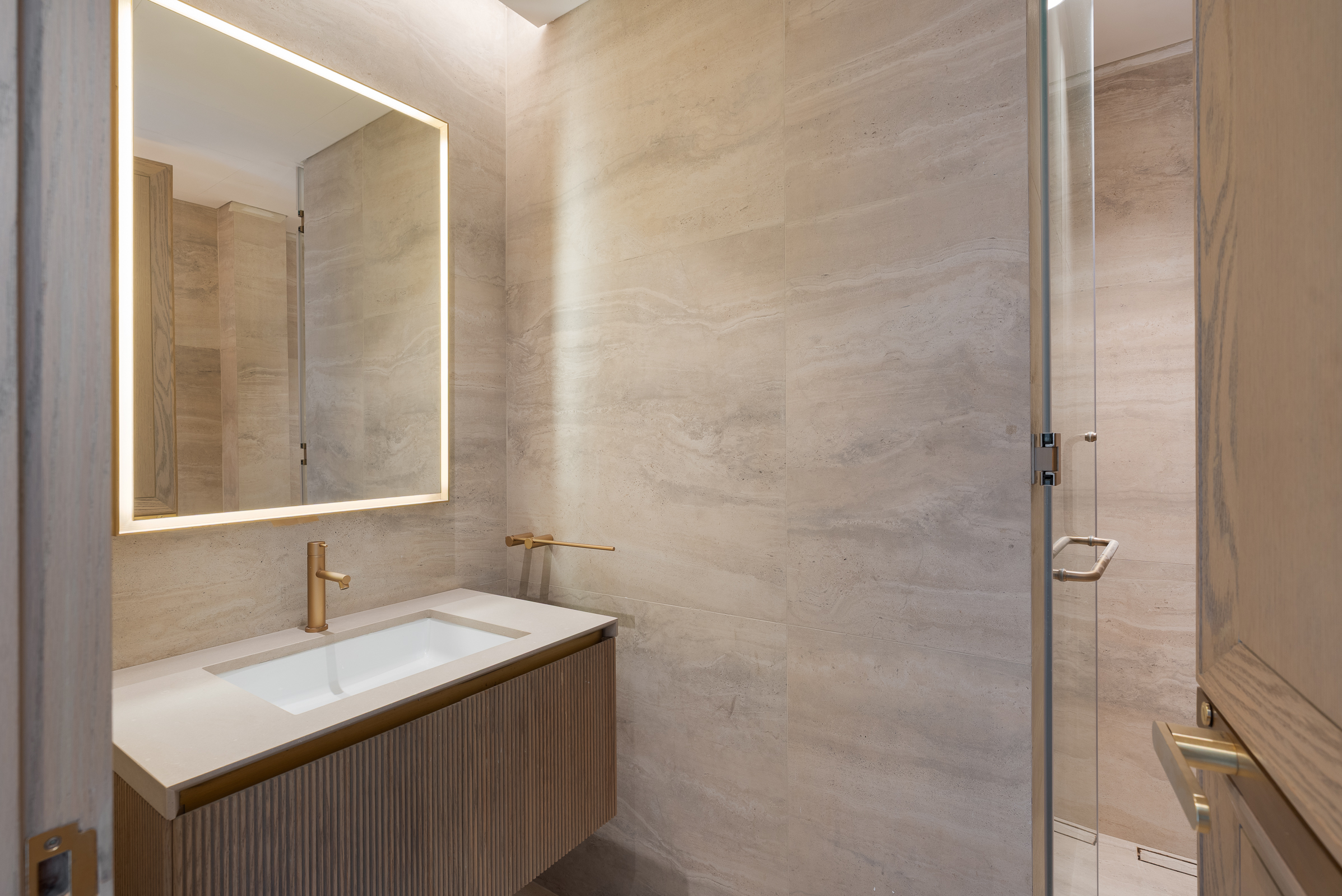  Ready-to-Move Lakefront Villa in Jumeirah Islands - 物件實景