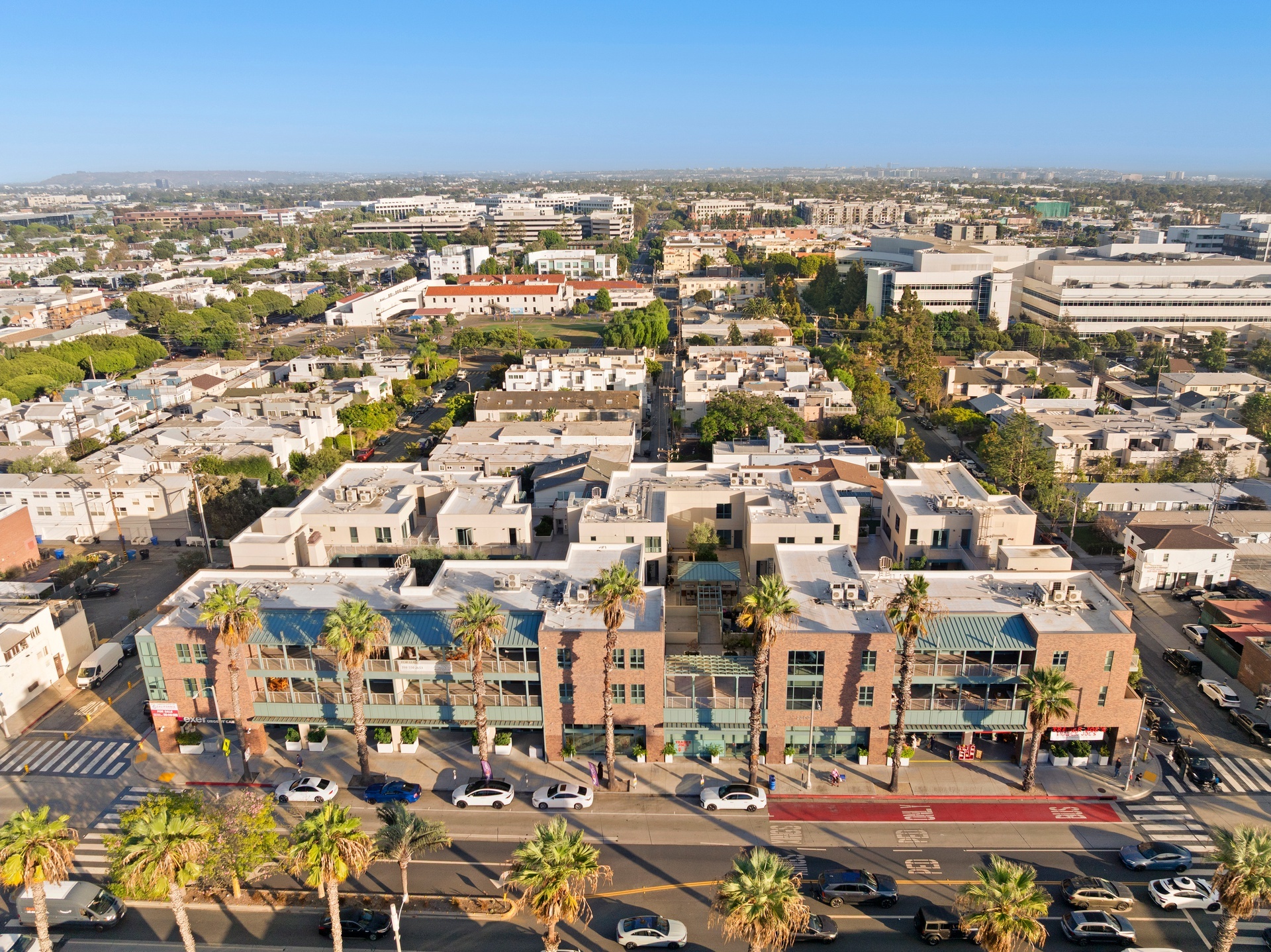  2300 Wilshire Blvd - 物件實景