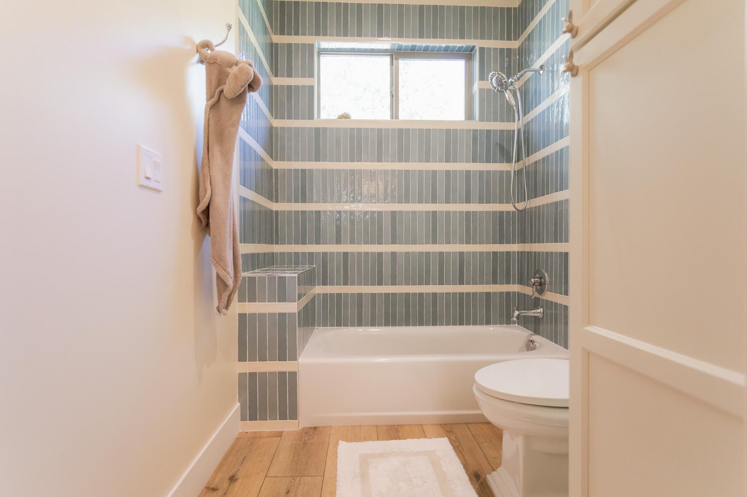 Modesto, California, 95357, United States, 4 Bedrooms Bedrooms, ,4 BathroomsBathrooms,Residential,For Sale,1976586