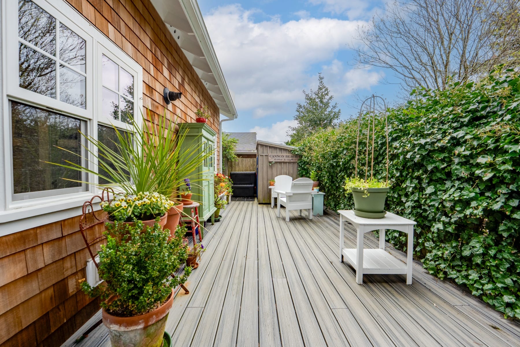  432 S HEMLOCK ST Cannon Beach, OR 97110 - 物件實景
