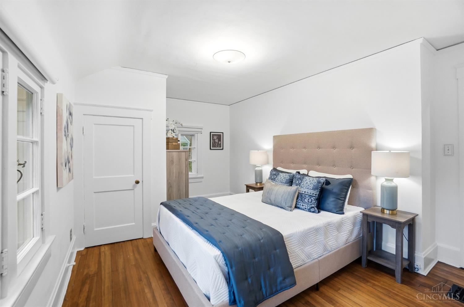 Cincinnati, Ohio, 45227, United States, 3 Bedrooms Bedrooms, ,2 BathroomsBathrooms,Residential,For Sale,1989456