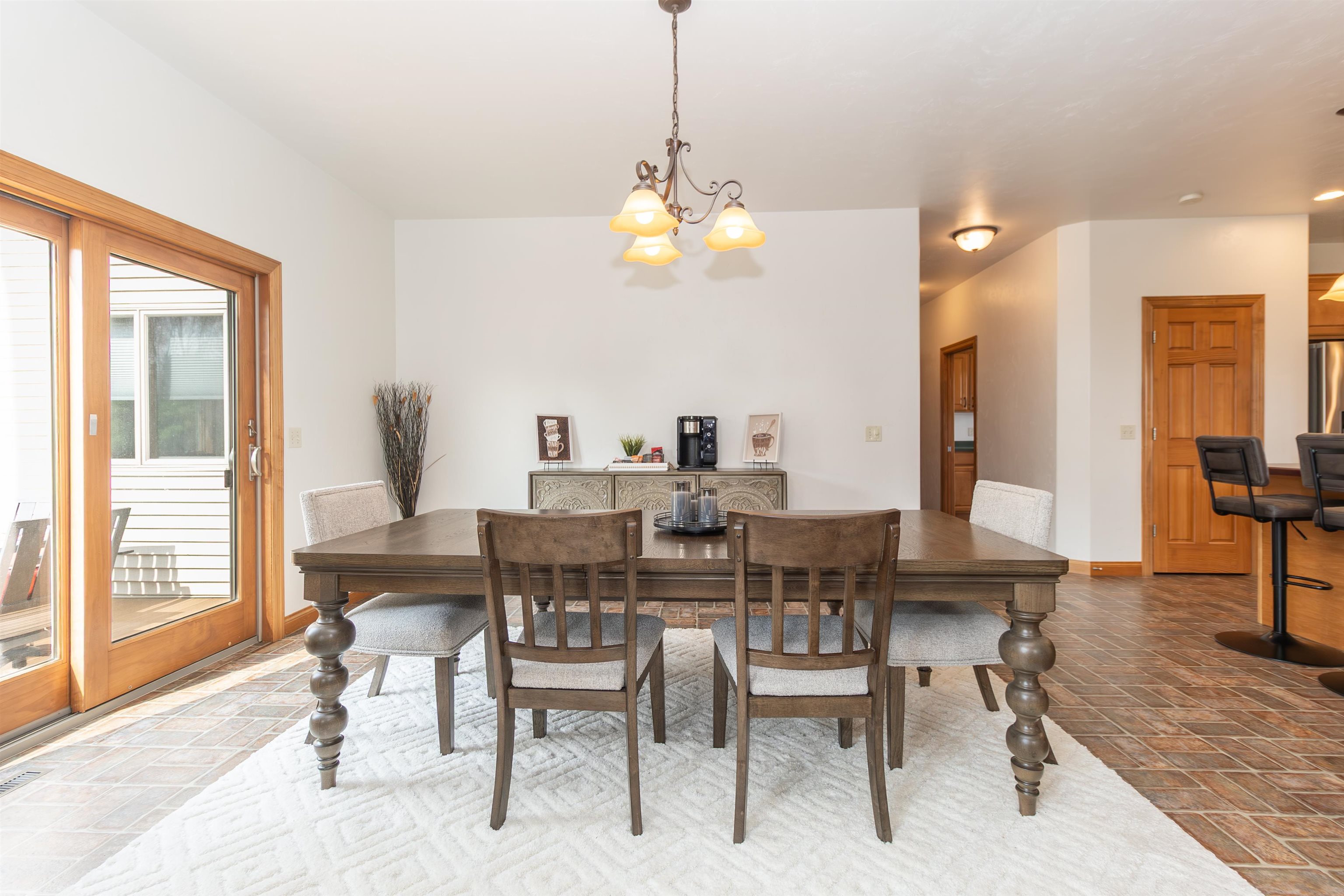 SEYMOUR, Wisconsin, 54115, United States, 4 Bedrooms Bedrooms, ,4 BathroomsBathrooms,Residential,For Sale,1926224