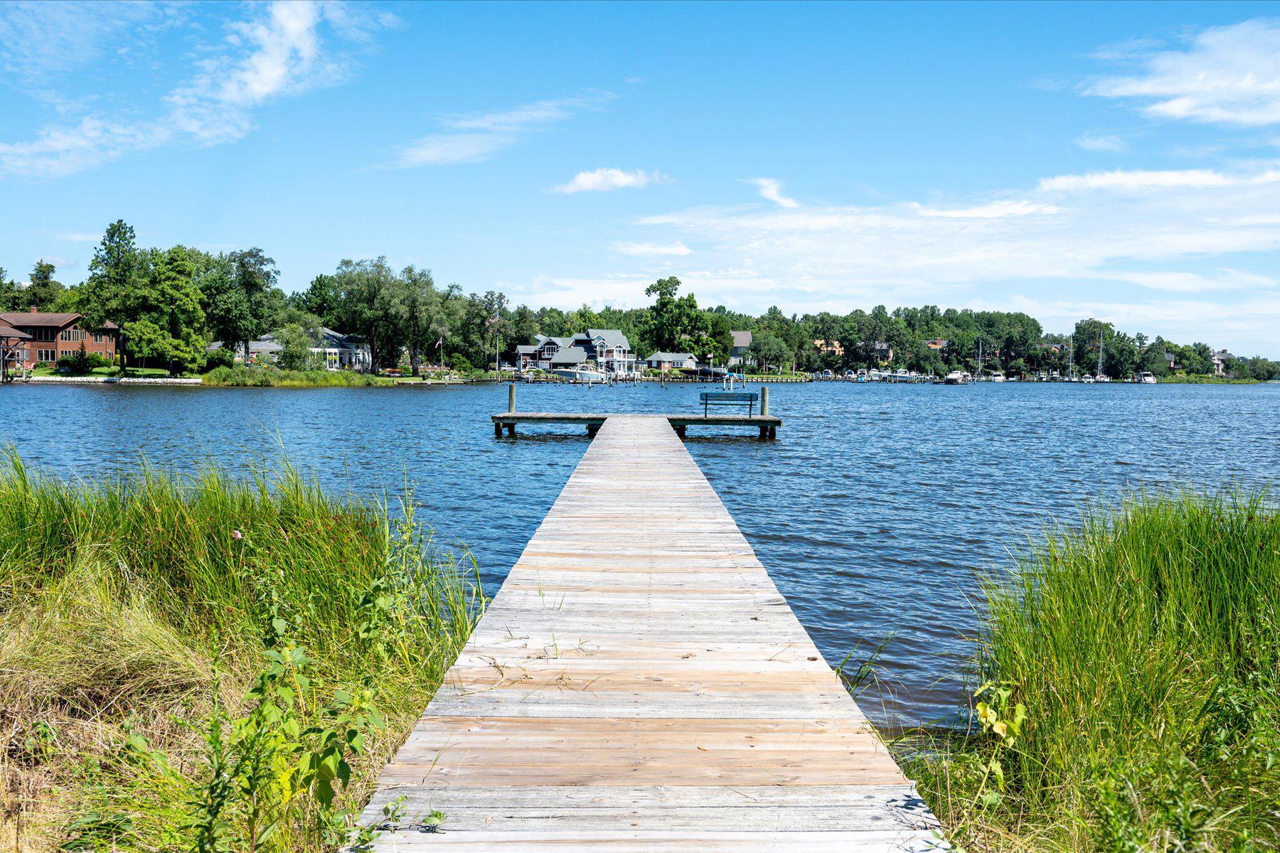  2033 Shore Drive, Edgewater, MD, 21037 - 物件實景