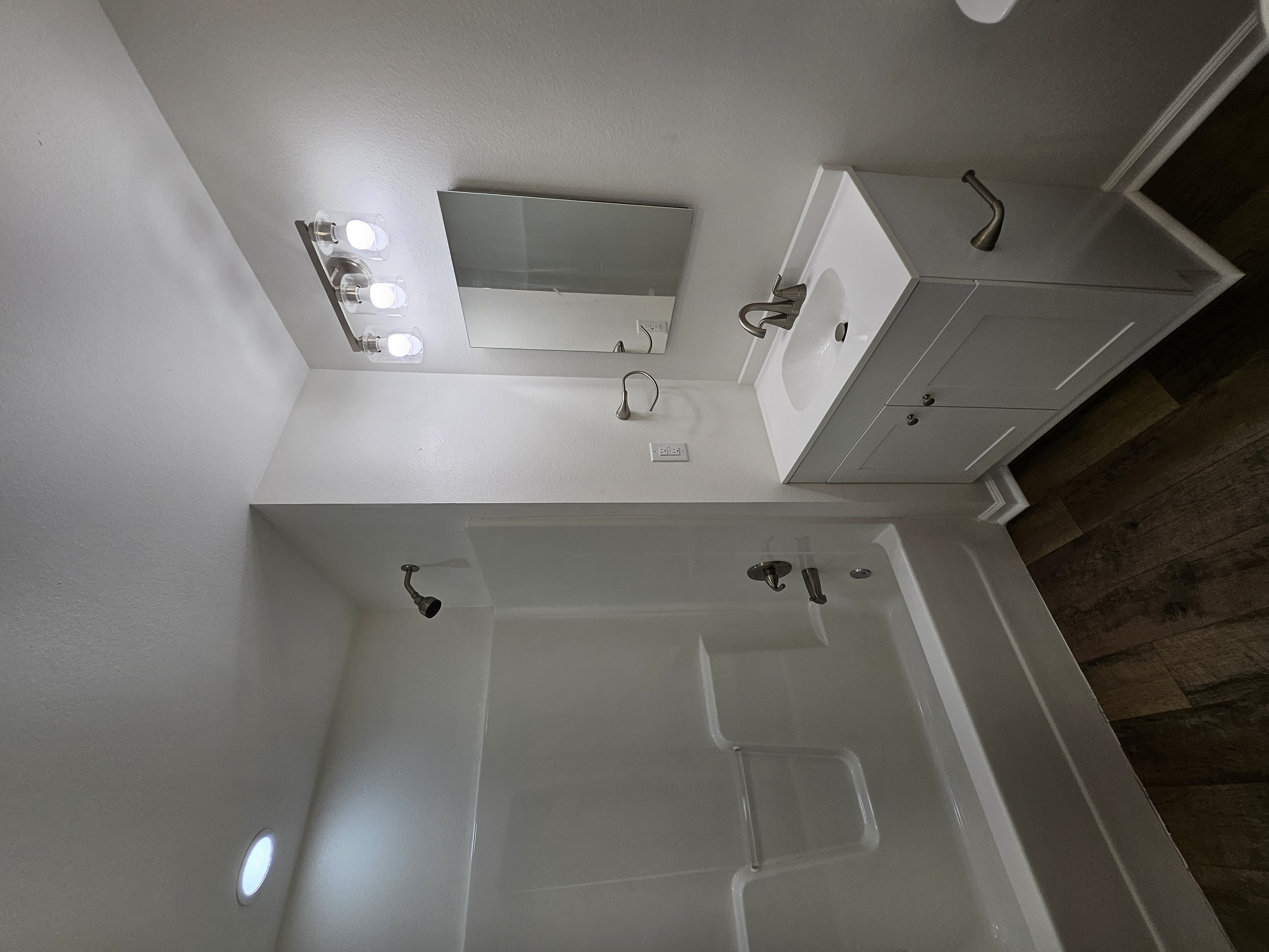 Monett, Missouri, 65708, United States, 4 Bedrooms Bedrooms, ,4 BathroomsBathrooms,Residential,For Sale,1998784