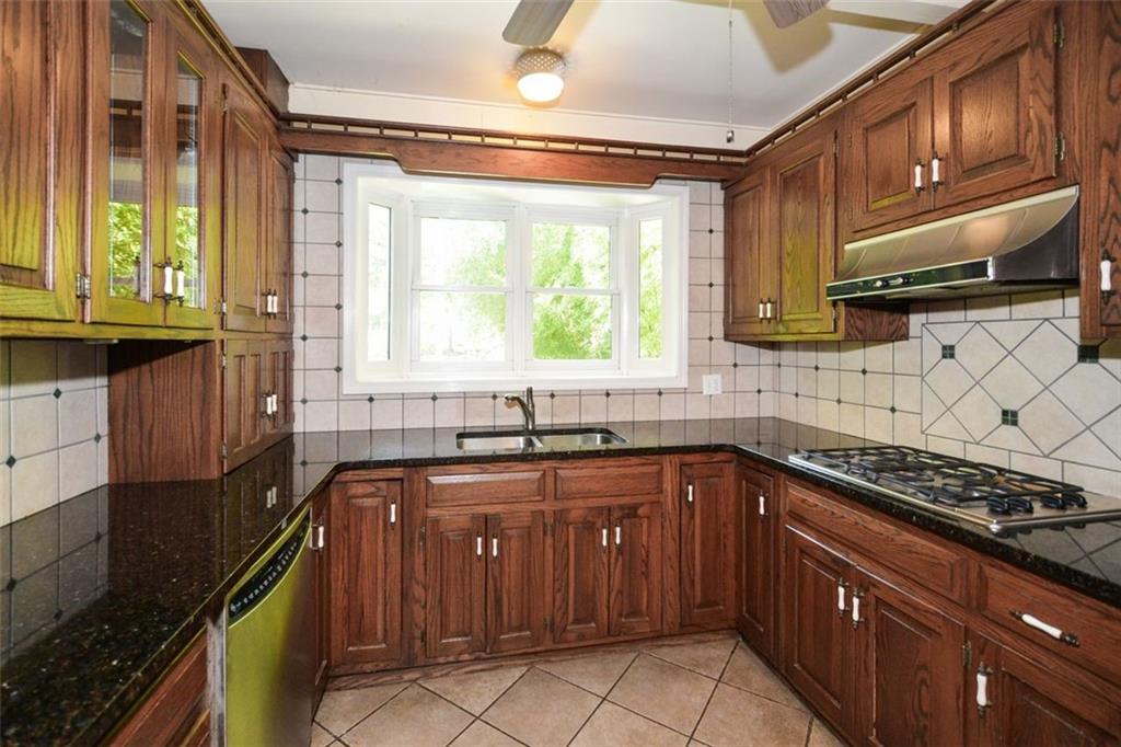 Marietta, Georgia, 30064, United States, 3 Bedrooms Bedrooms, ,3 BathroomsBathrooms,Residential,For Sale,1917200