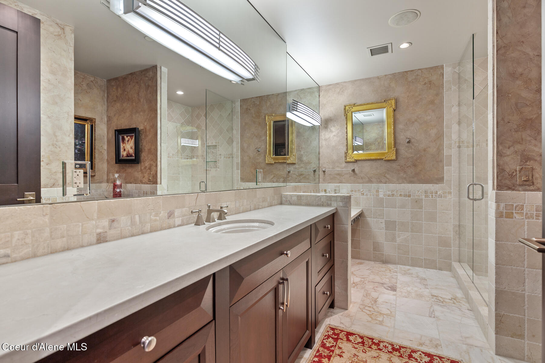 Coeur d'Alene, Idaho, 83814, United States, 4 Bedrooms Bedrooms, ,Residential,For Sale,2010702