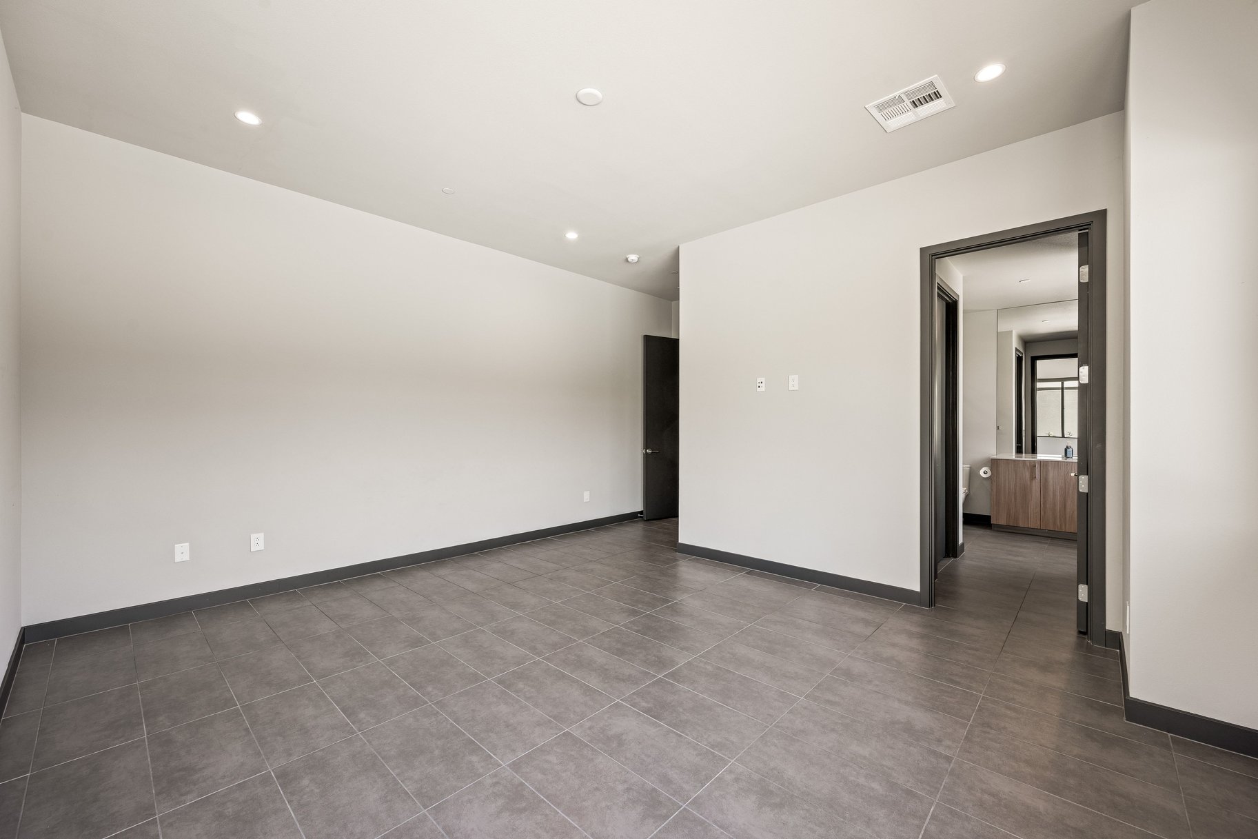  Private Contemporary Masterpiece in Las Vegas
