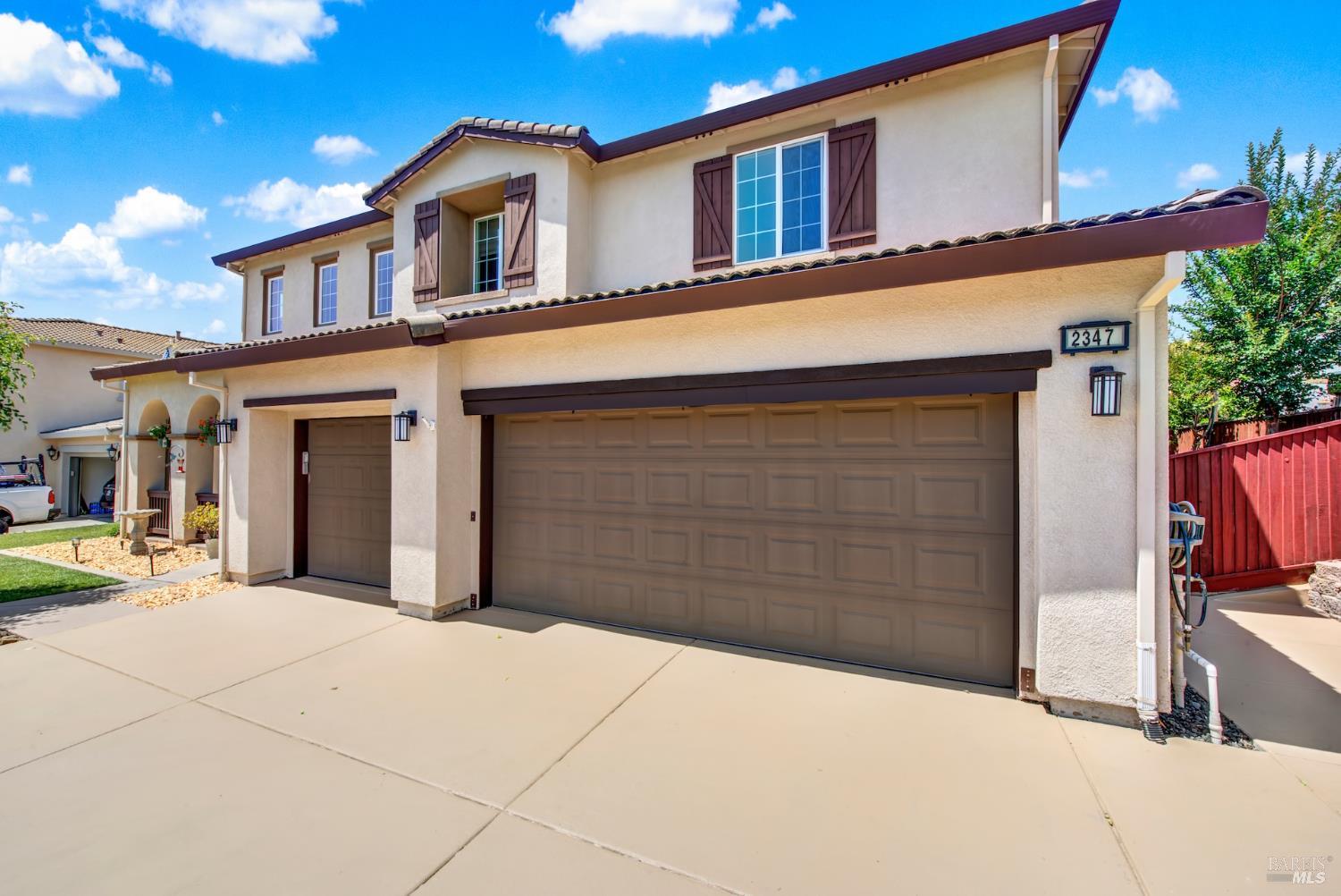 Fairfield, California, 94534, United States, 5 Bedrooms Bedrooms, ,4 BathroomsBathrooms,Residential,For Sale,1892919