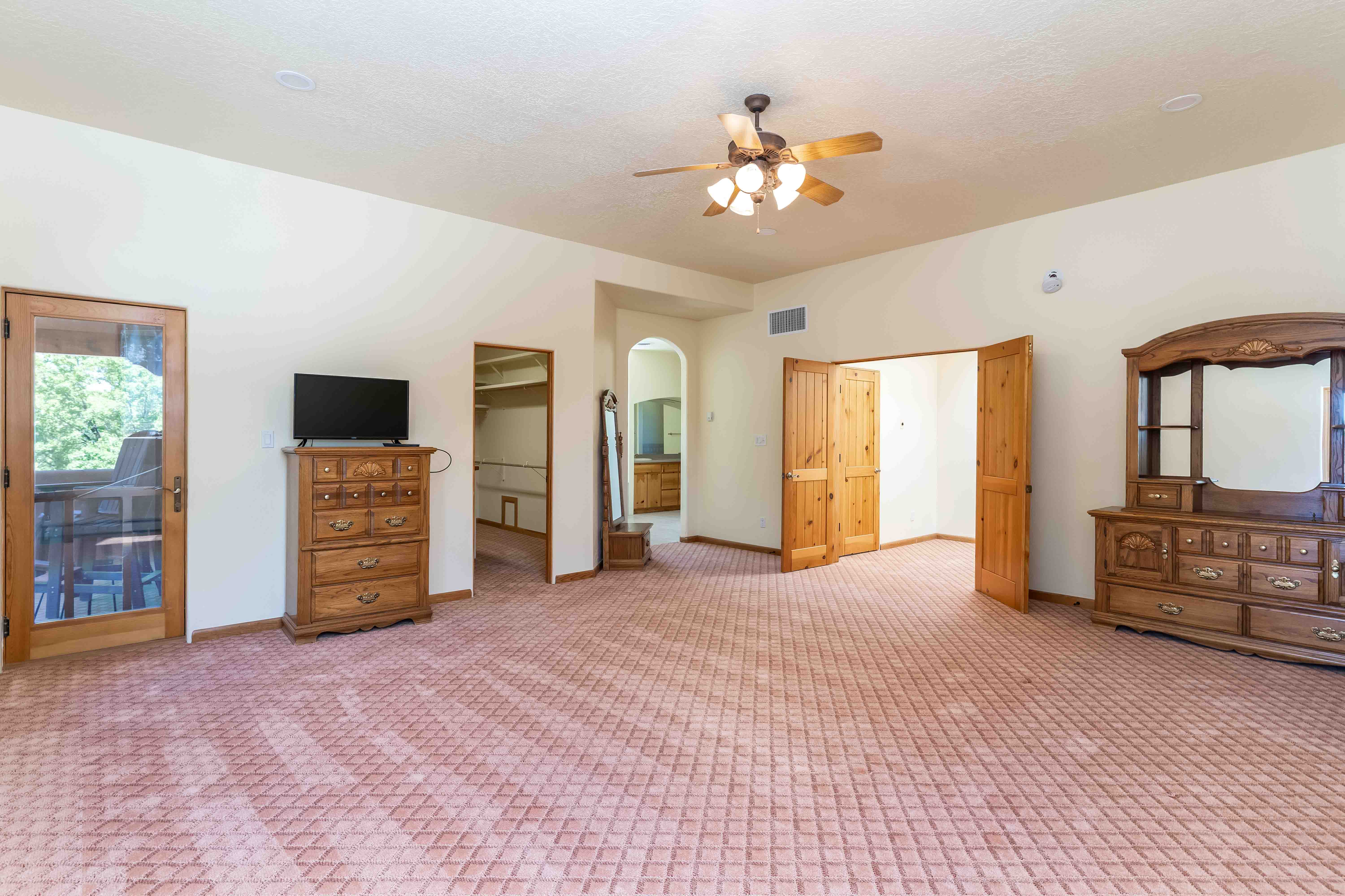 Aztec, New Mexico, 87410, United States, 4 Bedrooms Bedrooms, ,3 BathroomsBathrooms,Residential,For Sale,1974220