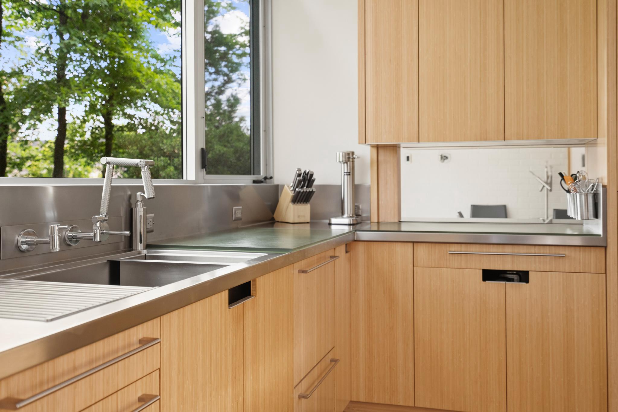  2533 N Ridgeview Road, Arlington, VA, 22207 - 物件實景