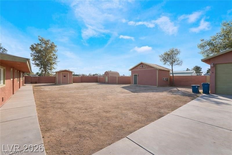 Las Vegas, Nevada, 89130, United States, 3 Bedrooms Bedrooms, ,2 BathroomsBathrooms,Residential,For Sale,2048460