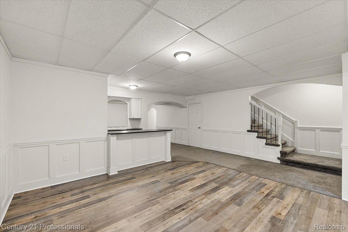 Clarkston, Michigan, 48346, United States, 4 Bedrooms Bedrooms, ,7 BathroomsBathrooms,Residential,For Sale,2048841