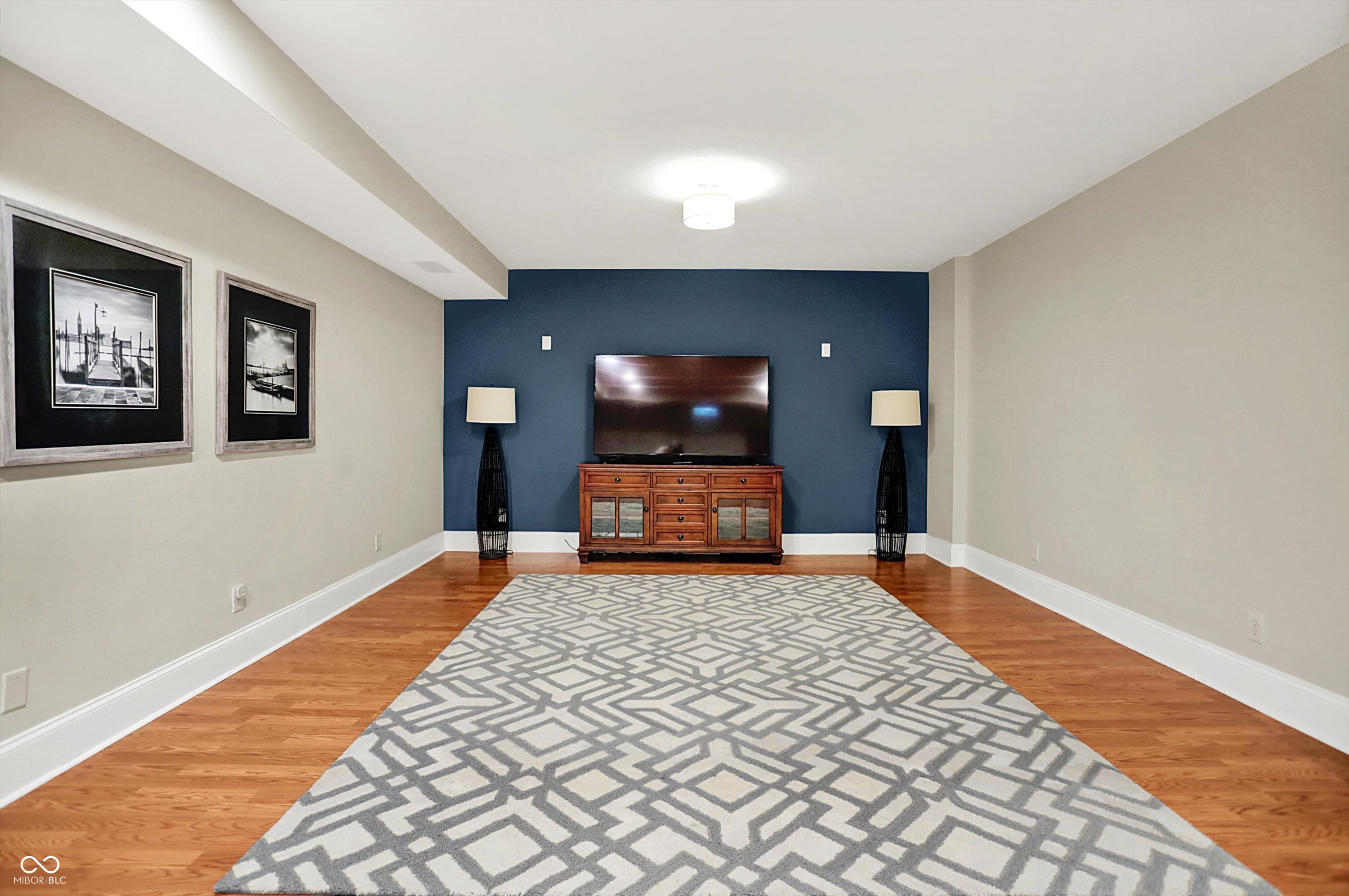Zionsville, Indiana, 46077, United States, 4 Bedrooms Bedrooms, ,4 BathroomsBathrooms,Residential,For Sale,1930586