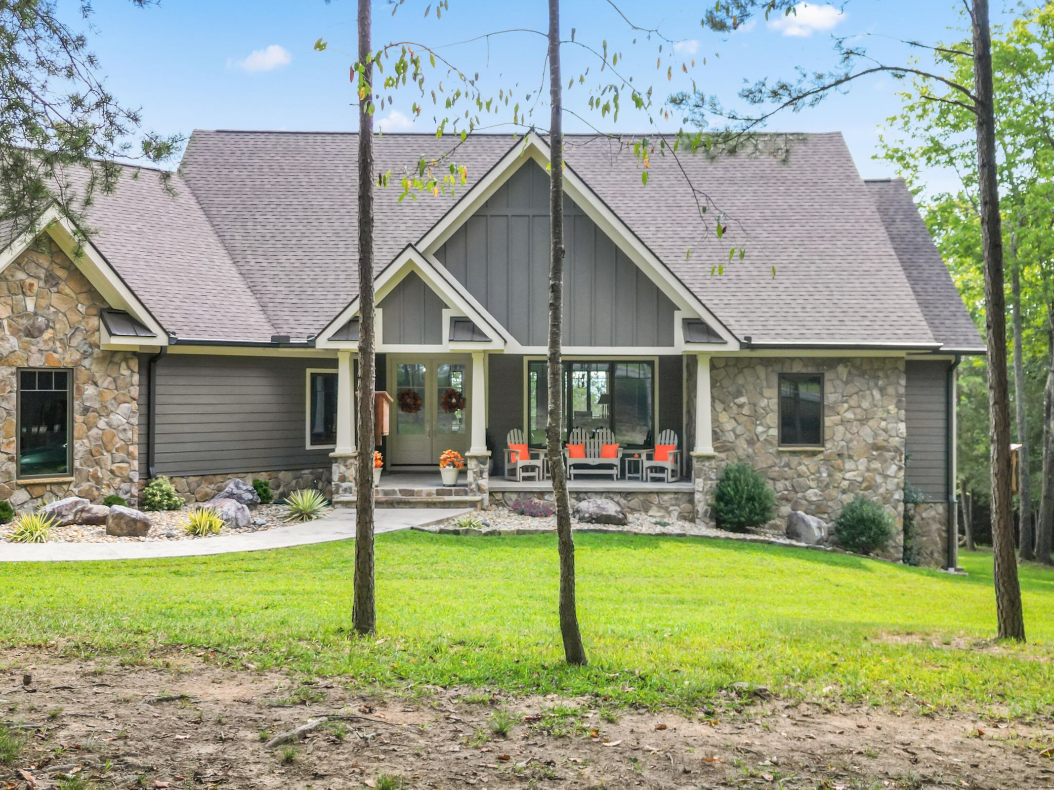 Dunlap, Tennessee, 37327, United States, 3 Bedrooms Bedrooms, ,3 BathroomsBathrooms,Residential,For Sale,1976318