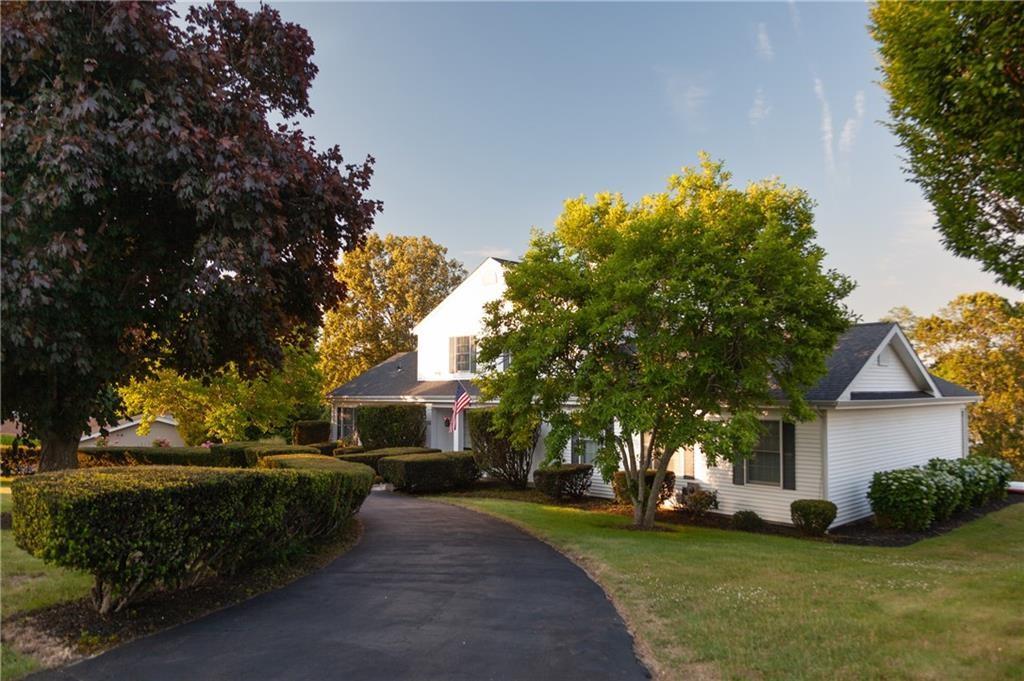 Portsmouth, Rhode Island, 02871, United States, 4 Bedrooms Bedrooms, ,5 BathroomsBathrooms,Residential,For Sale,1909701