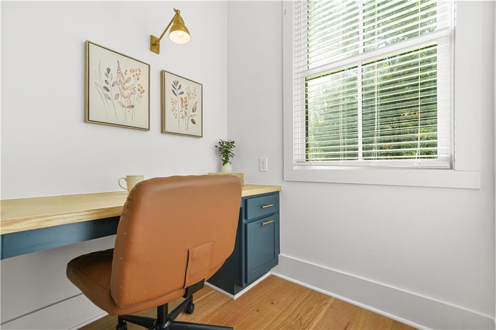 Atlanta, Georgia, 30315, United States, 3 Bedrooms Bedrooms, ,3 BathroomsBathrooms,Residential,For Sale,1966539