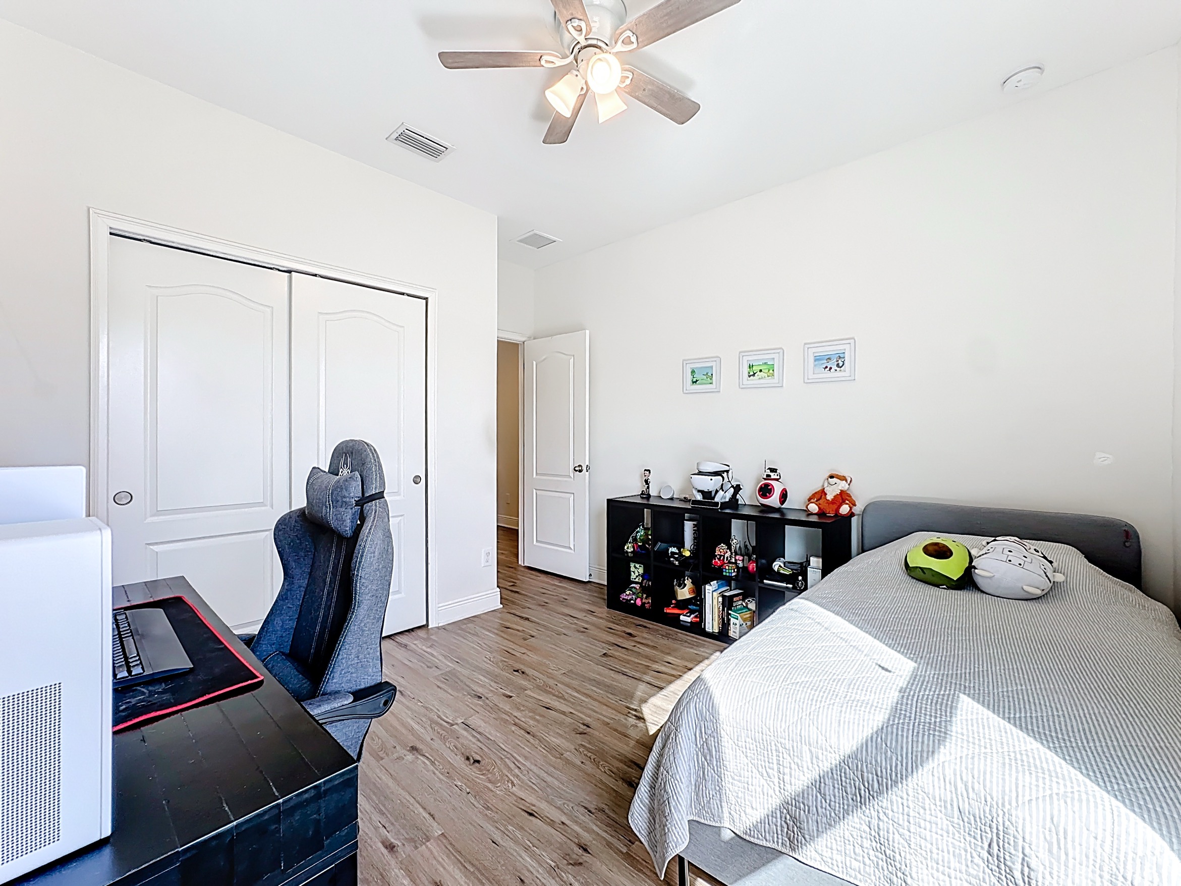 Winter Garden, Florida, 34787, United States, 5 Bedrooms Bedrooms, ,4 BathroomsBathrooms,Residential,For Sale,2010379