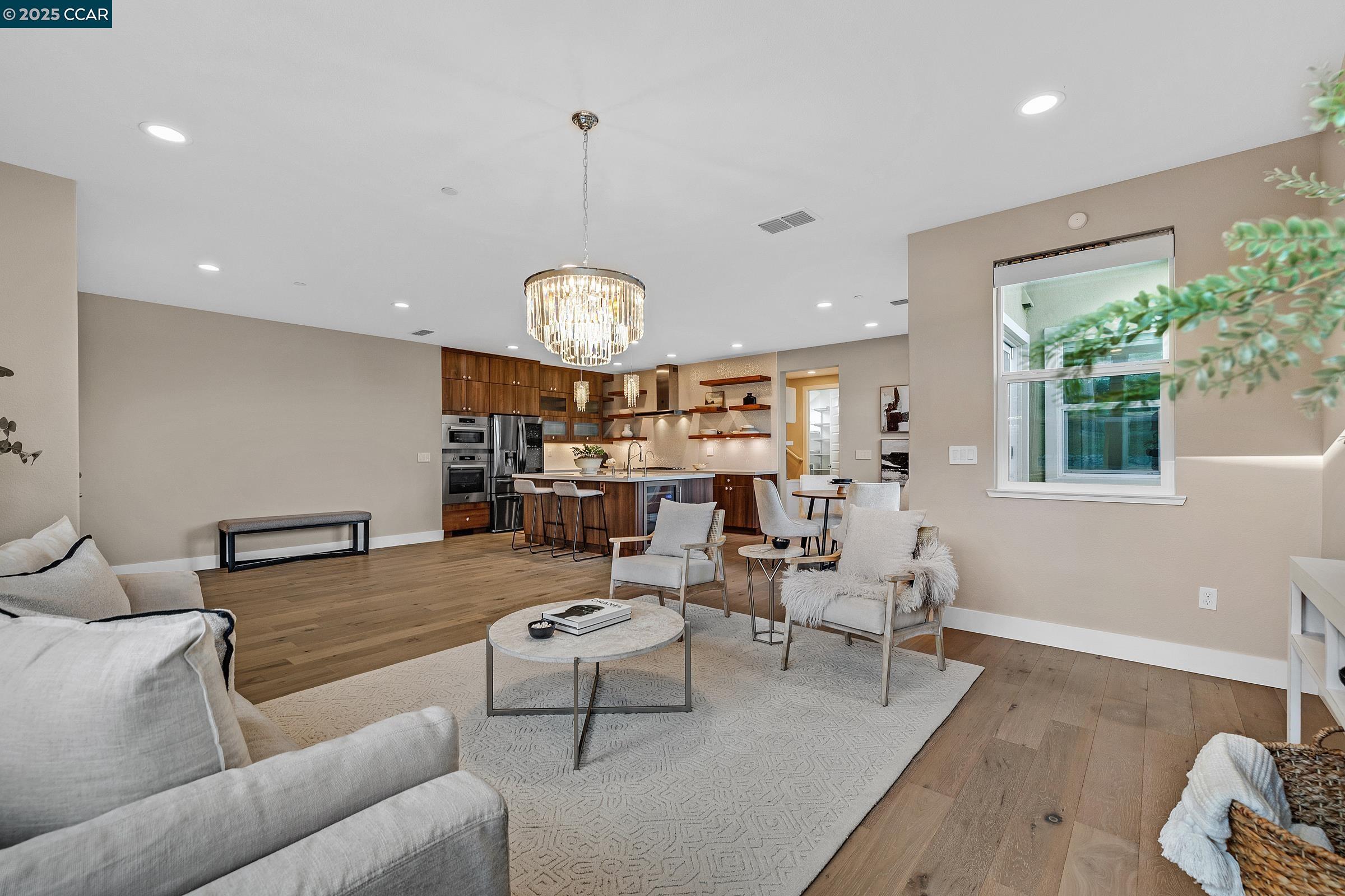 Dublin, California, 94568, United States, 4 Bedrooms Bedrooms, ,3 BathroomsBathrooms,Residential,For Sale,1949817