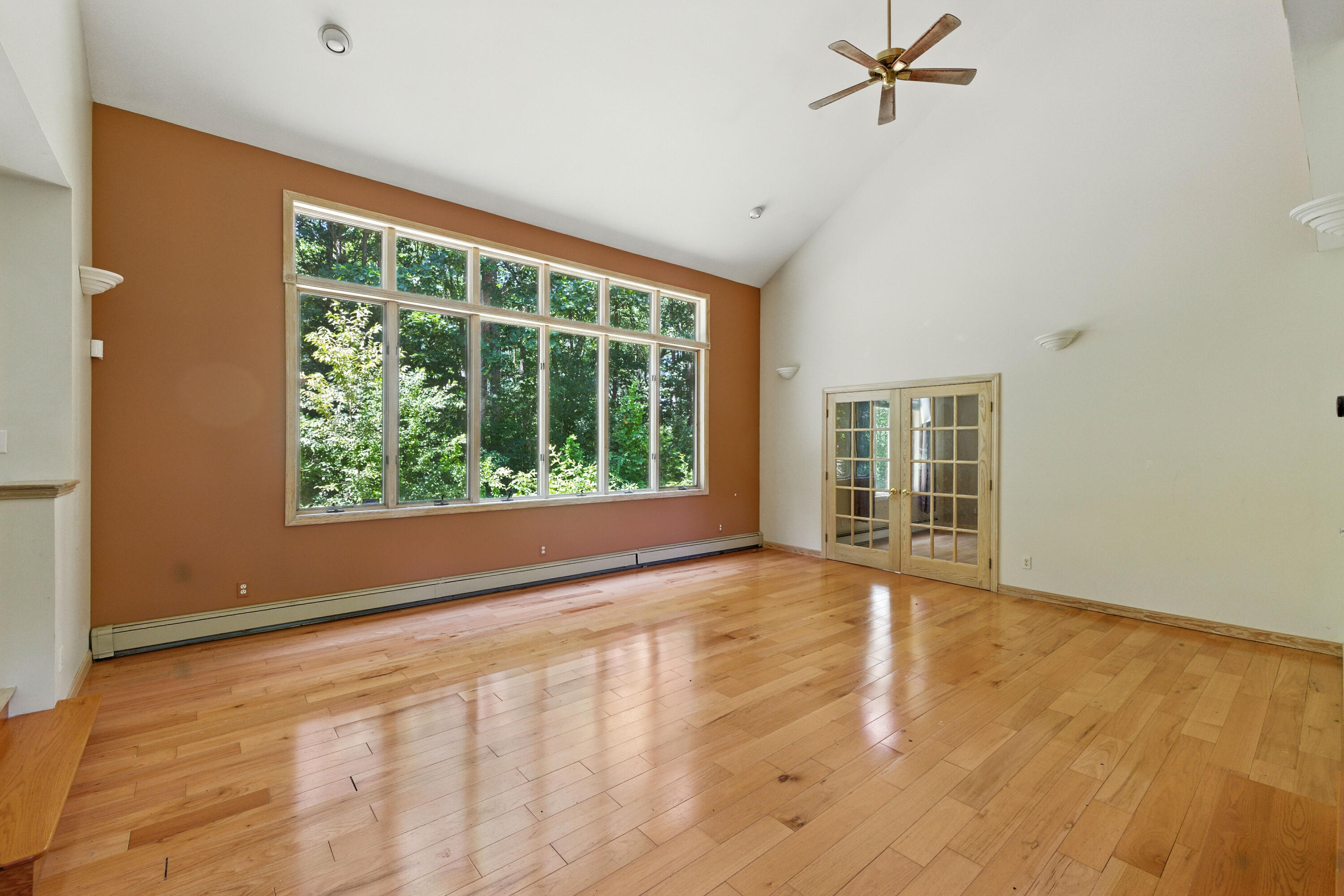 Lewiston, Maine, 04240, United States, 4 Bedrooms Bedrooms, ,3 BathroomsBathrooms,Residential,For Sale,1770488