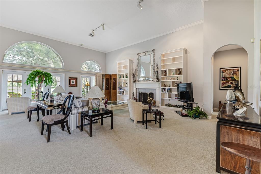 Lake Wales, Florida, 33898, United States, 2 Bedrooms Bedrooms, ,4 BathroomsBathrooms,Residential,For Sale,1908279