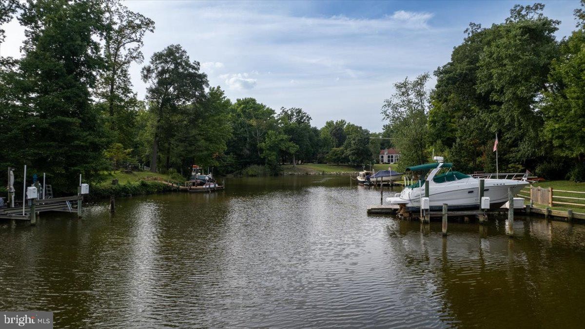 PASADENA, Maryland, 21122, United States, 4 Bedrooms Bedrooms, ,4 BathroomsBathrooms,Residential,For Sale,1979207