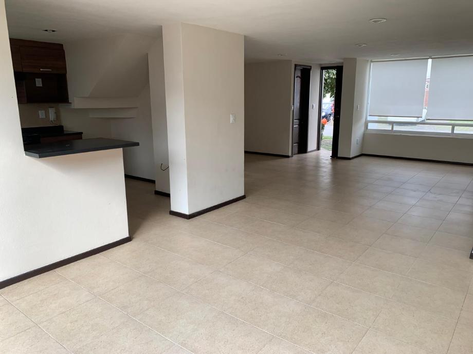 FUENTE DE LA BARCAZA, Calimaya, Estado de méxico, 52226, Mexico, 3 Bedrooms Bedrooms, ,2 BathroomsBathrooms,Residential,For Sale,FUENTE DE LA BARCAZA,1653023