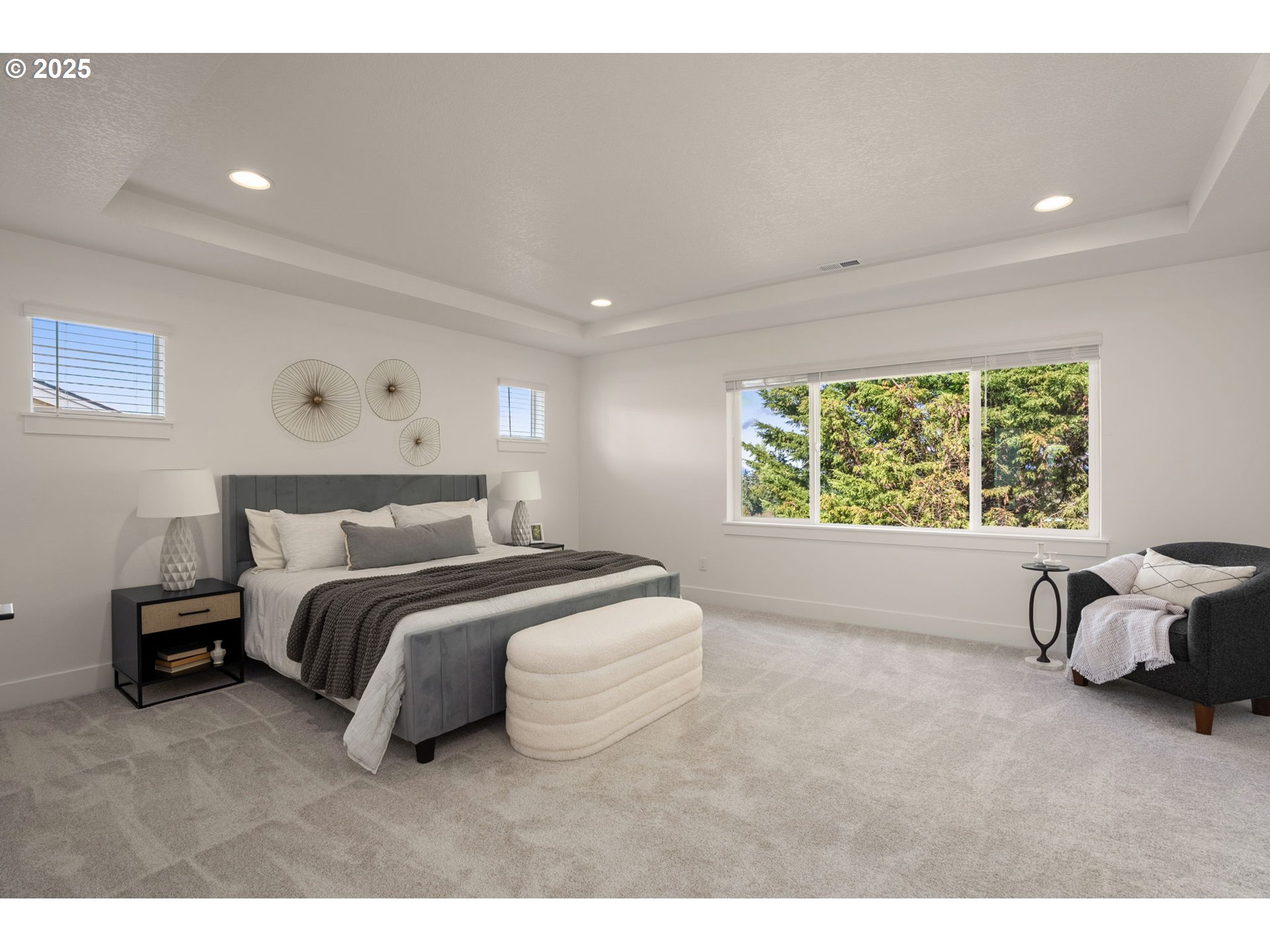 Beaverton, Oregon, 97003, United States, 5 Bedrooms Bedrooms, ,4 BathroomsBathrooms,Residential,For Sale,1735773