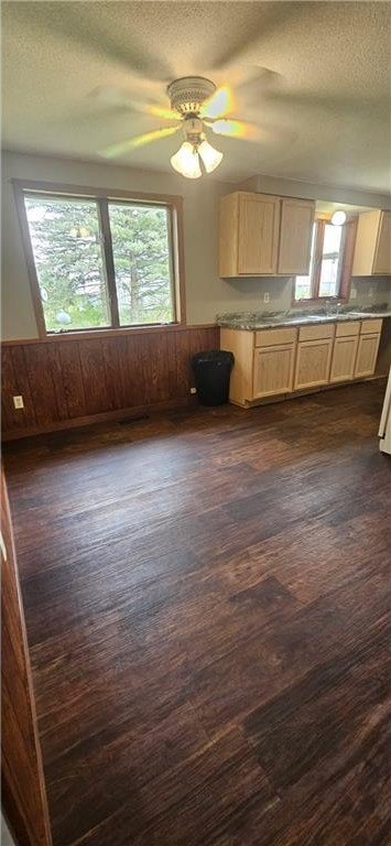 Osakis, Minnesota, 56360, United States, 3 Bedrooms Bedrooms, ,1 BathroomBathrooms,Residential,For Sale,1983386