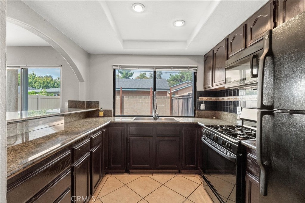 Santa Fe Springs, California, 90670, United States, 2 Bedrooms Bedrooms, ,2 BathroomsBathrooms,Residential,For Sale,1975199