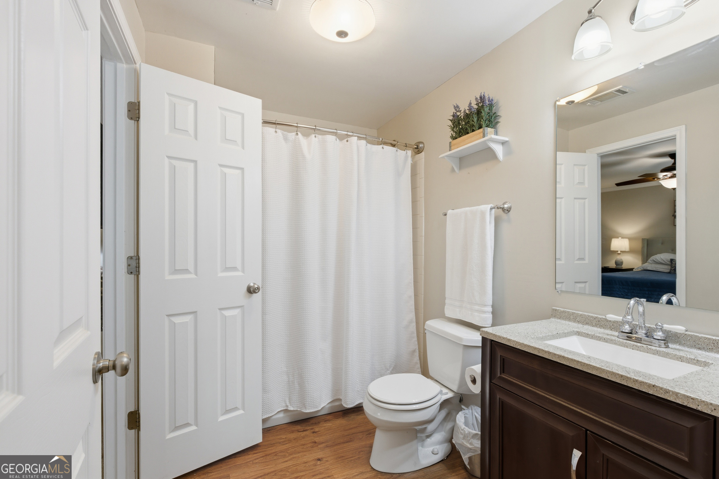 Clarkesville, Georgia, 30523, United States, 4 Bedrooms Bedrooms, ,4 BathroomsBathrooms,Residential,For Sale,1975876