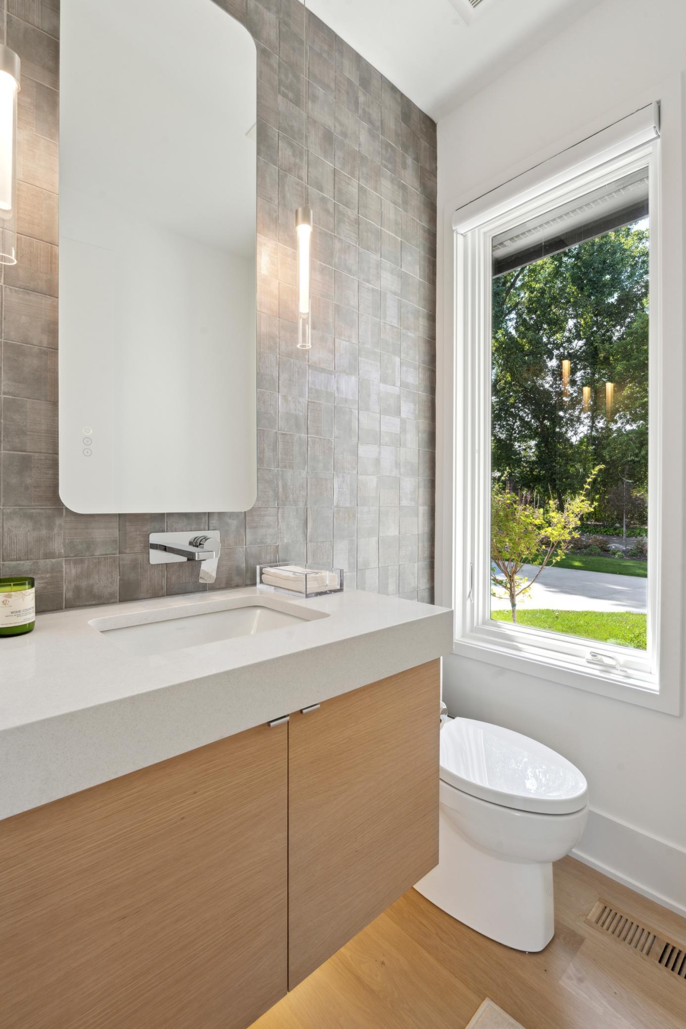 Chanhassen, Minnesota, 55317, United States, 4 Bedrooms Bedrooms, ,4 BathroomsBathrooms,Residential,For Sale,1994530