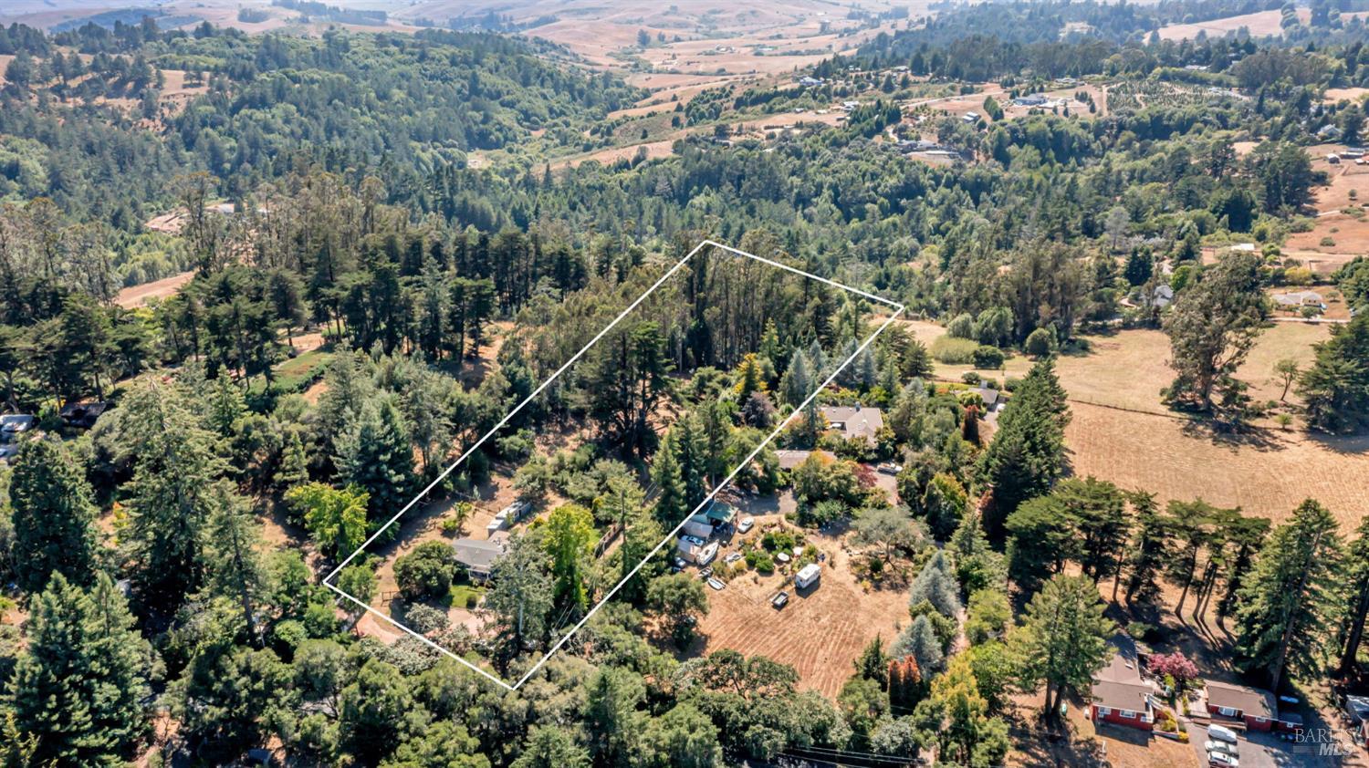 Sebastopol, California, 95472, United States, 3 Bedrooms Bedrooms, ,3 BathroomsBathrooms,Residential,For Sale,1903540