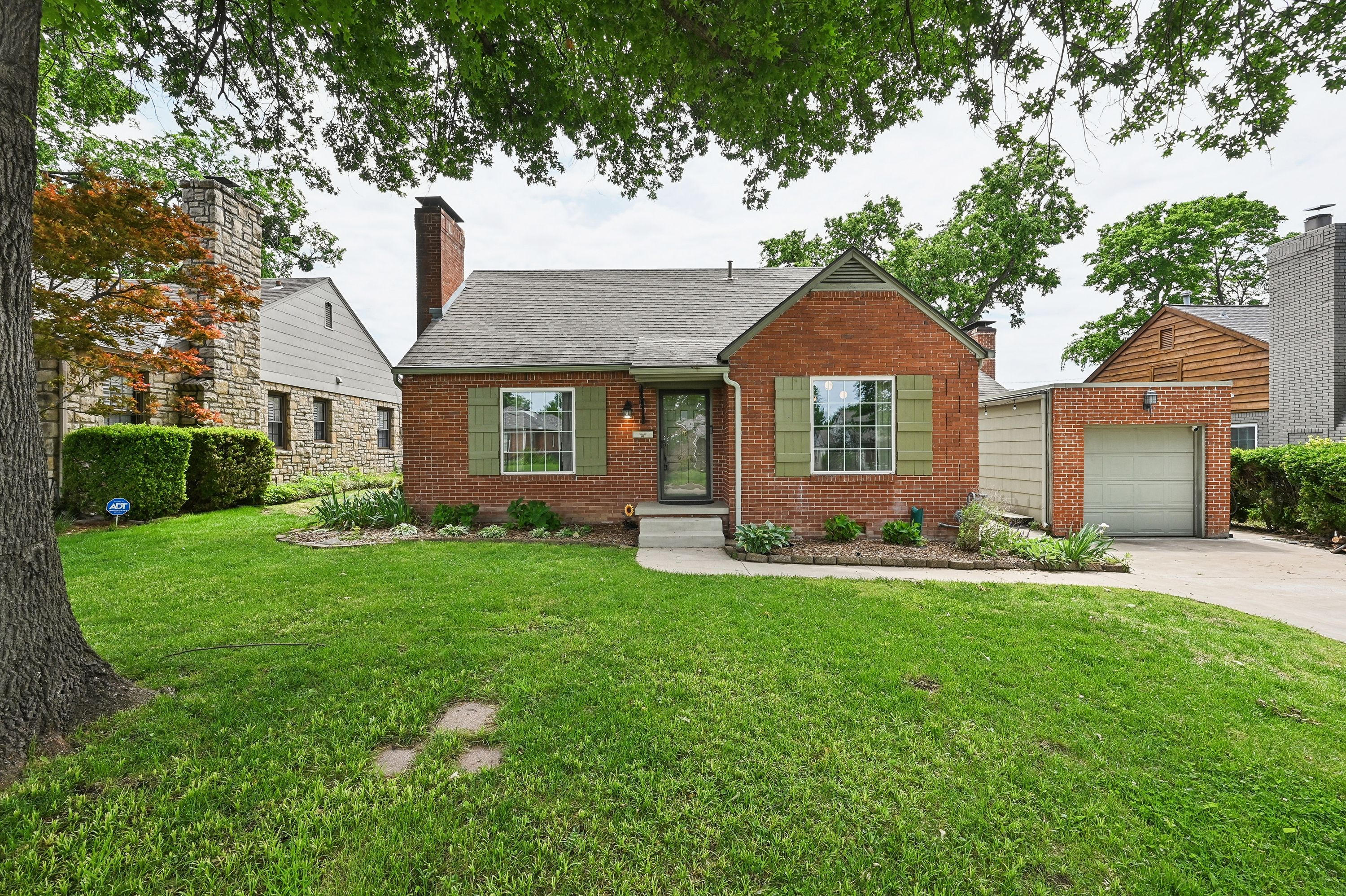 2444 East 20th Street, Tulsa, OK 74104 - 物件實景