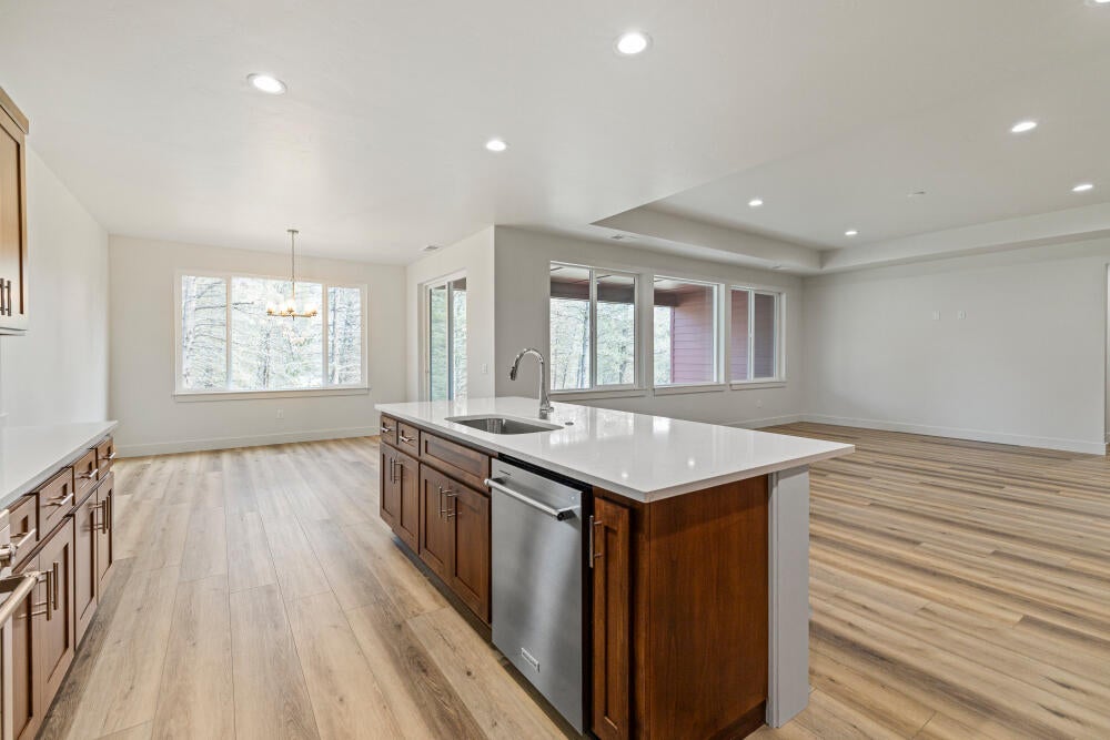 Vine Maple Dr, Klamath Falls, OR 97601 #1