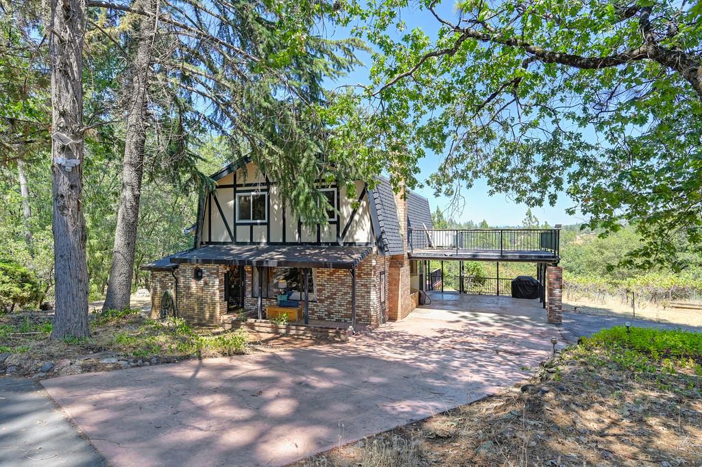 Applegate, California, 95703, United States, 3 Bedrooms Bedrooms, ,3 BathroomsBathrooms,Residential,For Sale,1912050