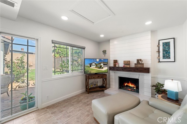 Anaheim Hills, California, 92808, United States, 4 Bedrooms Bedrooms, ,2 BathroomsBathrooms,Residential,For Sale,1983176