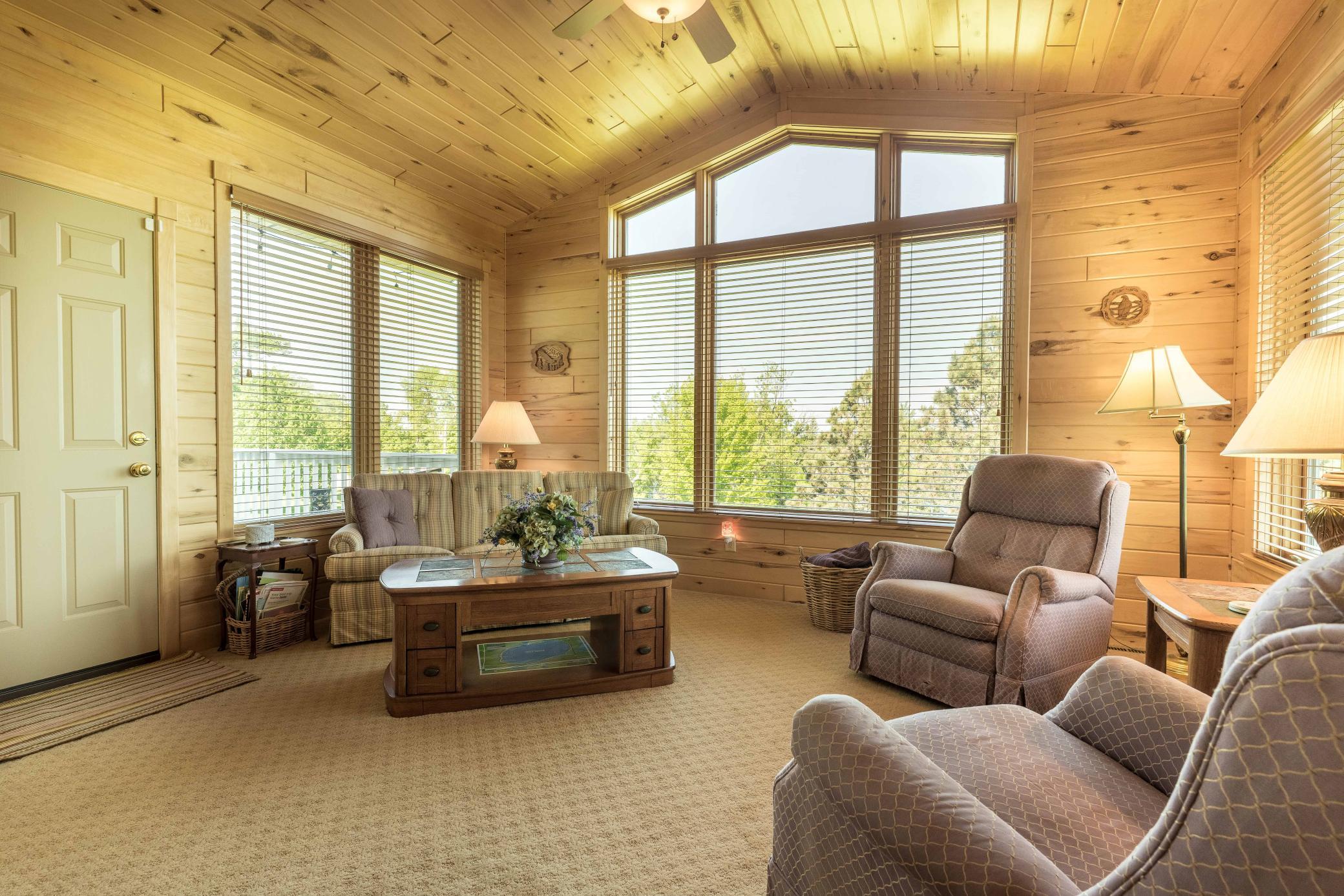 Battle Lake, Minnesota, 56515, United States, 3 Bedrooms Bedrooms, ,1 BathroomBathrooms,Residential,For Sale,2040722