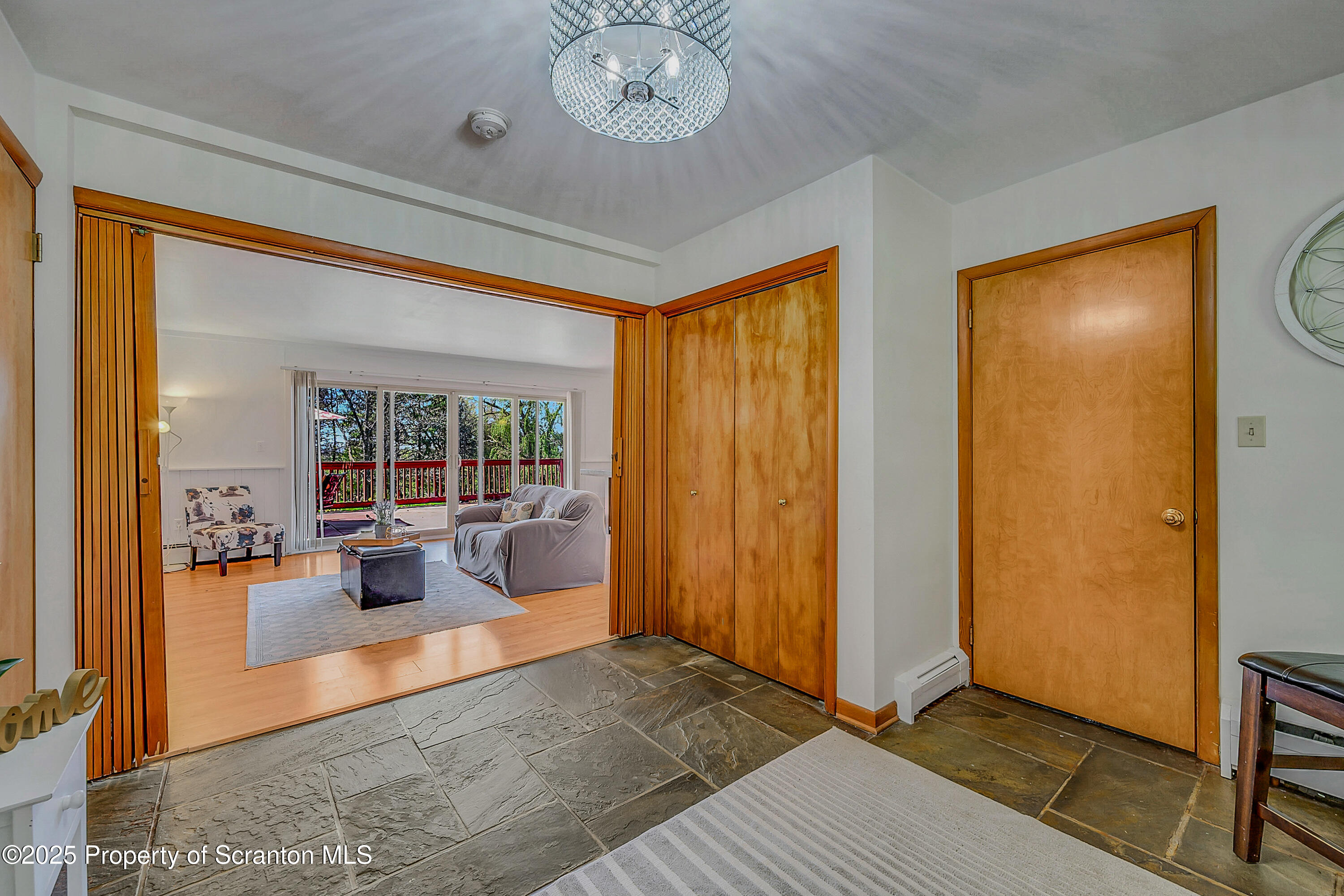 Clarks Summit, Pennsylvania, 18411, United States, 5 Bedrooms Bedrooms, ,4 BathroomsBathrooms,Residential,For Sale,1971485