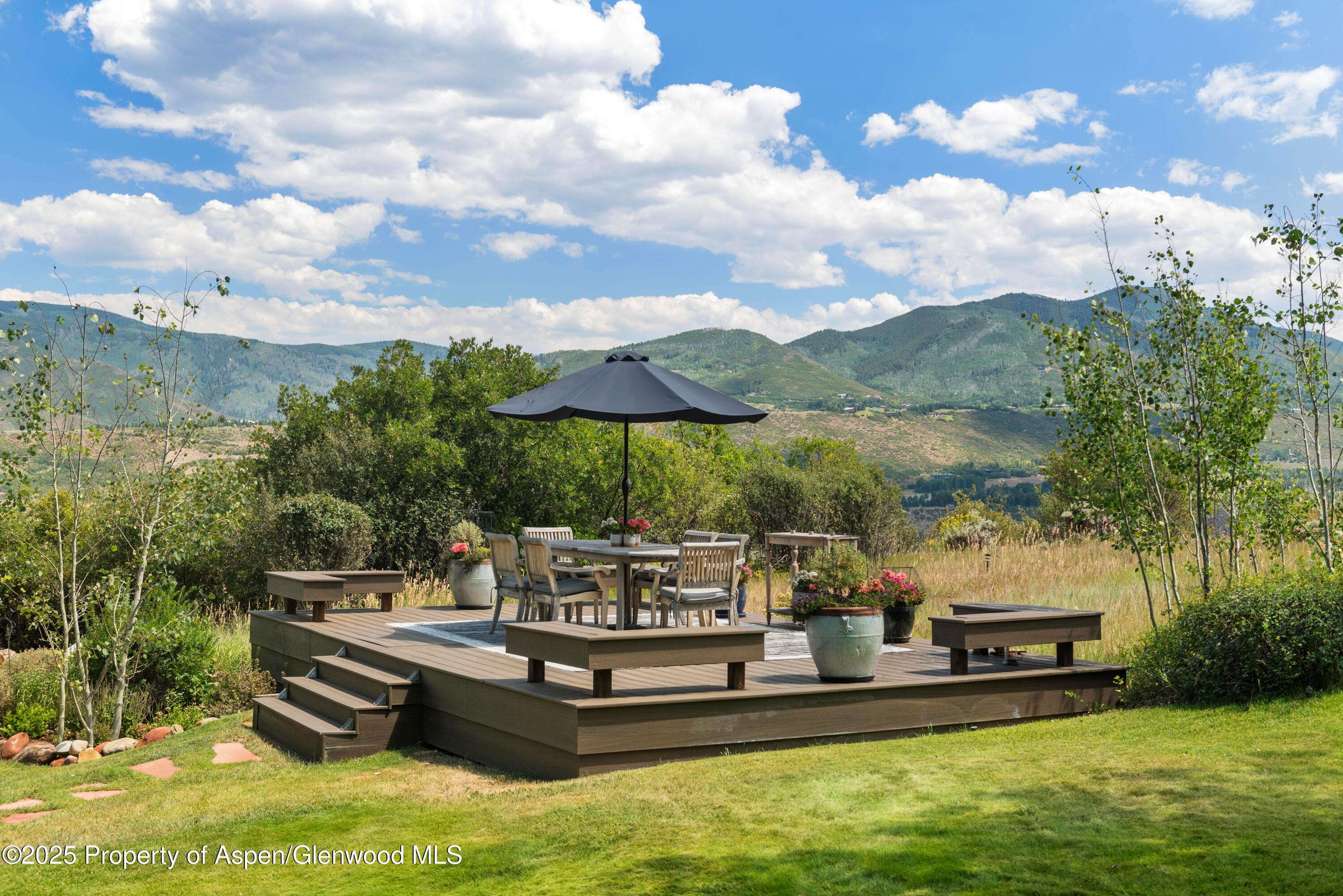 Aspen, Colorado, 81611, United States, 3 Bedrooms Bedrooms, ,4 BathroomsBathrooms,Residential,For Sale,1932450