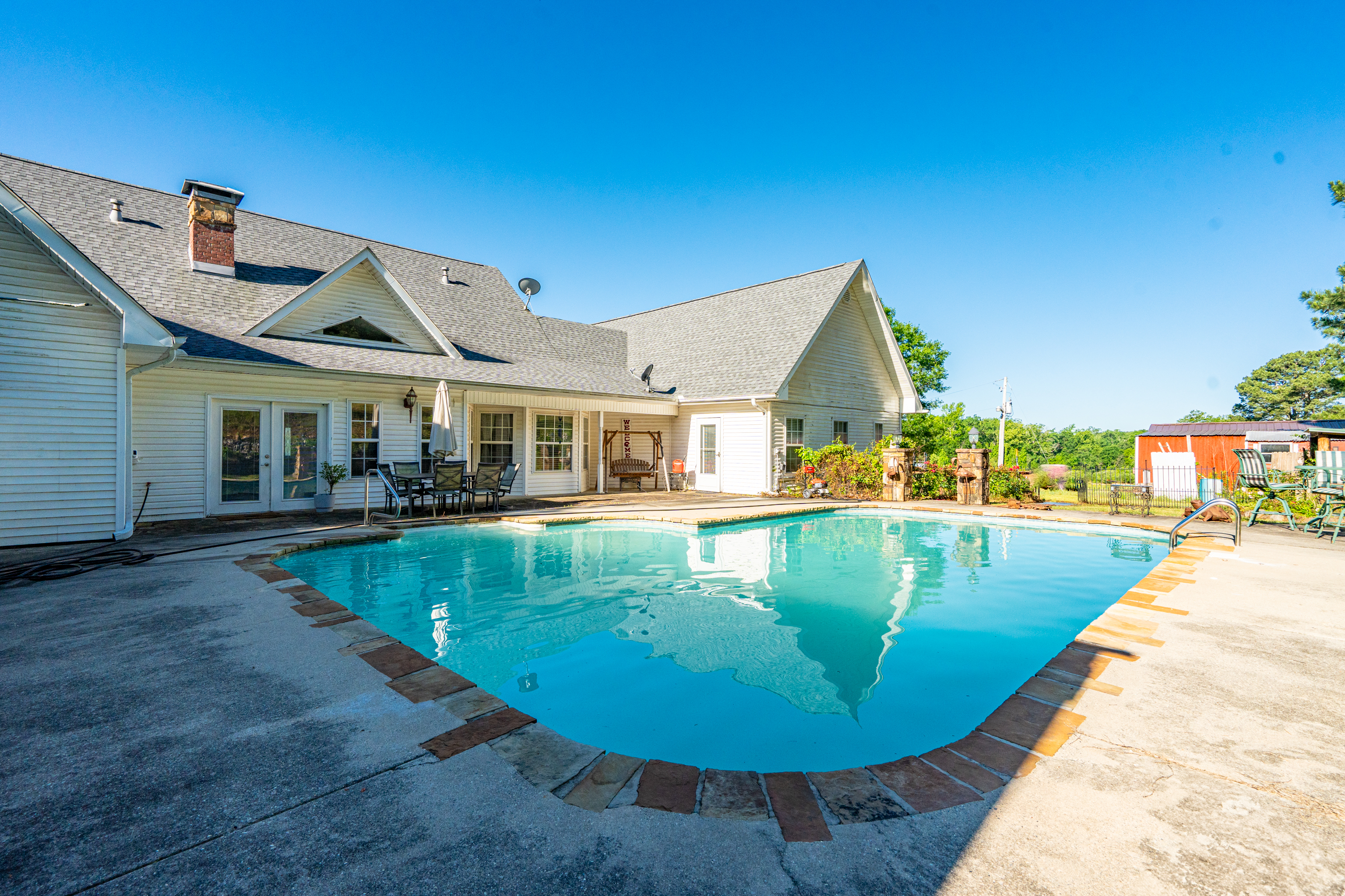 Glenwood, Arkansas, 71943, United States, 4 Bedrooms Bedrooms, ,4 BathroomsBathrooms,Residential,For Sale,1819538