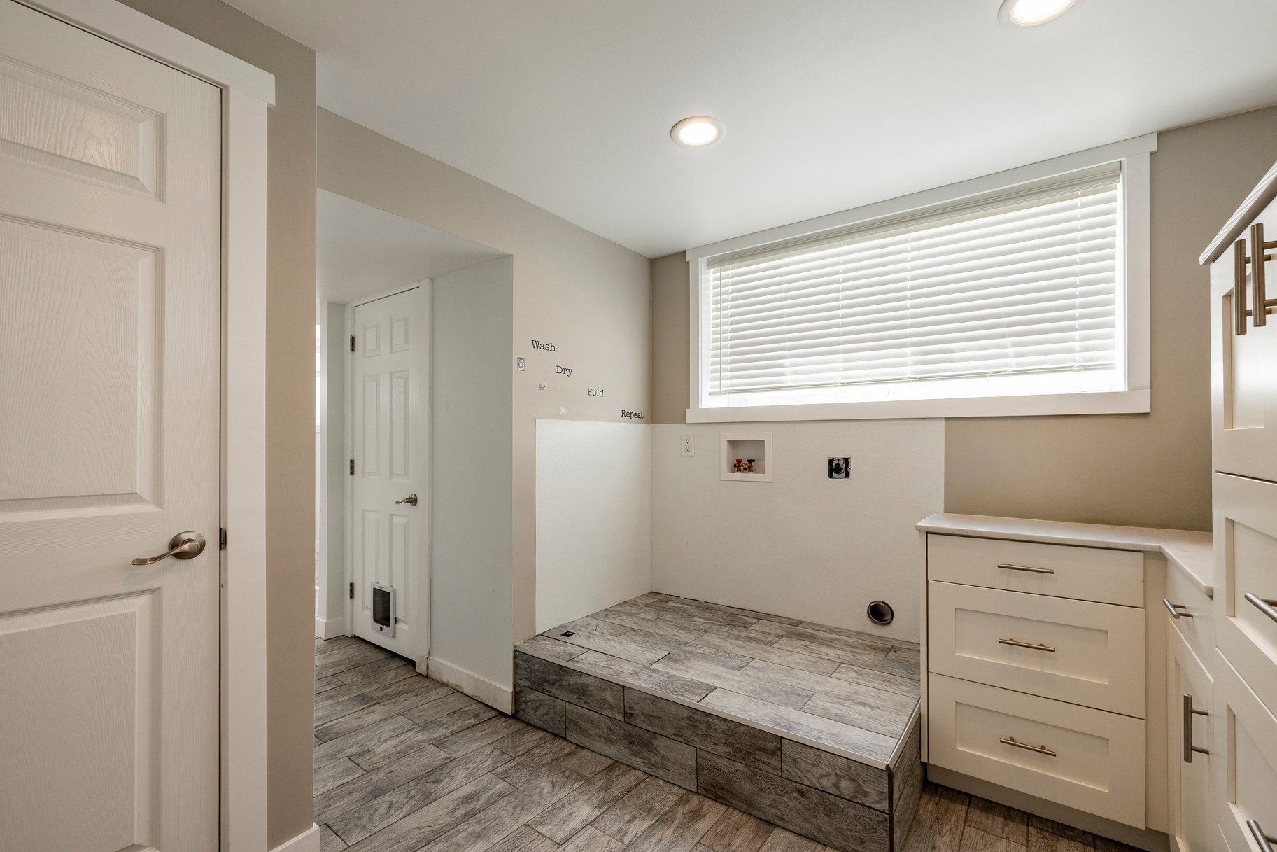  Updated Millcreek Home with Space to Make It Your Own - 物件實景